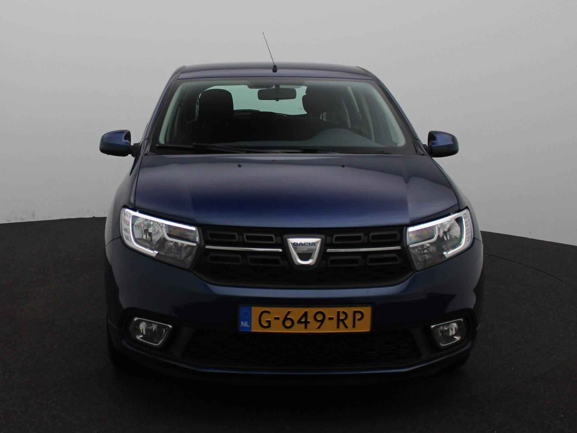 Dacia Sandero SCe 70 Lauréate | Airco | Cruise Control met snelheidsbegrenzer | Middenarmsteun vóór | Met leder bekleed stuurwiel | - 3/24