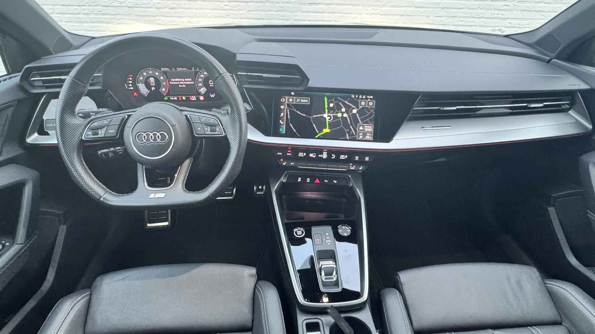 Audi A3 Limousine 30 TFSI S edition mild Hybrid Volleder Stoelverwarming adaptieve Cruise control Apple/Android Carplay Navigatie - 5/55