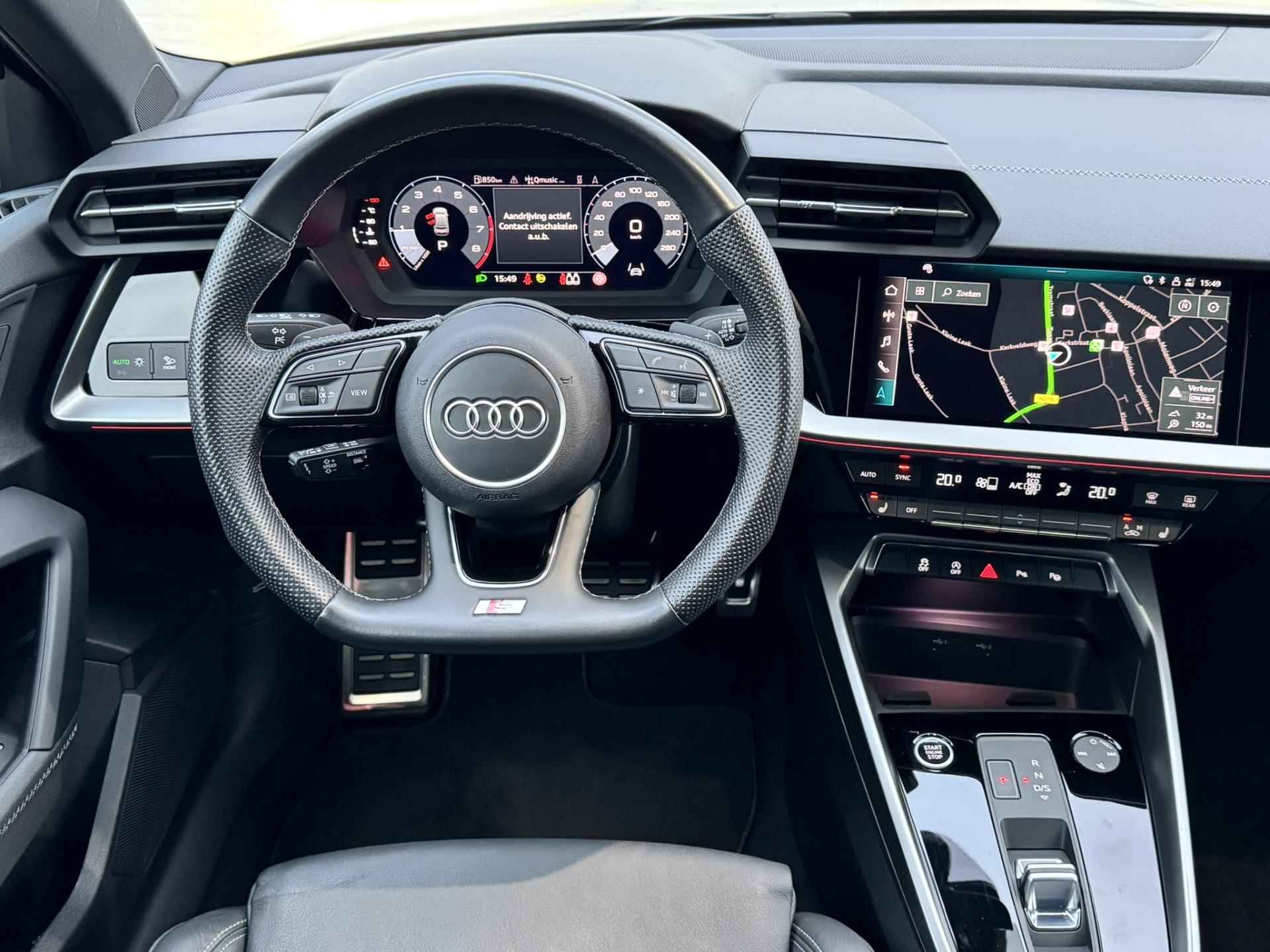 Audi A3 Limousine 30 TFSI S edition mild Hybrid Volleder Stoelverwarming adaptieve Cruise control Apple/Android Carplay Navigatie - 44/55