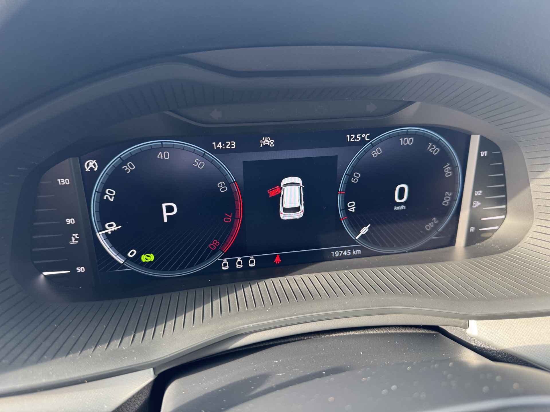 Škoda Kamiq 1.0 TSI Ambition DSG 110 PK | Apple carplay/Android Auto | Camera | Climatronic | Cruise control | - 5/10