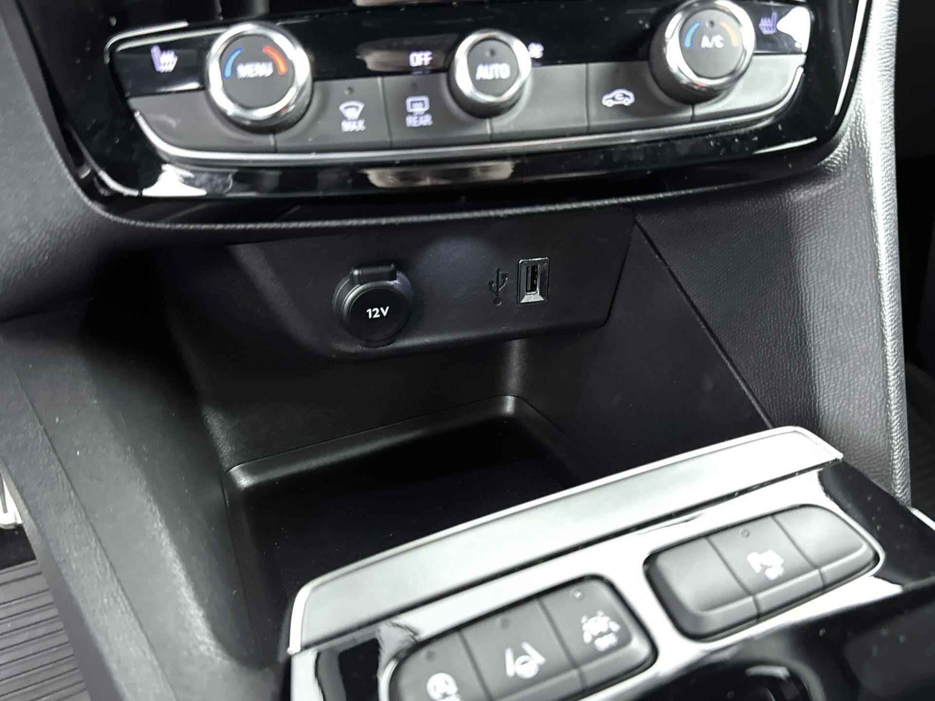 Opel Mokka Ultimate 130pk Automaat | Navigatie | Dodehoek Detectie | Voorstoelen Verwarmd | Alcantara Bekleding | Adaptieve Cruise Control - 30/36