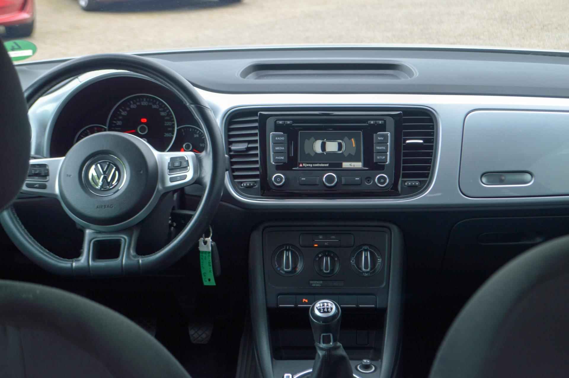 Volkswagen Beetle 1.2 TSI Design | Airco | Cruise | LM-velgen - 12/28