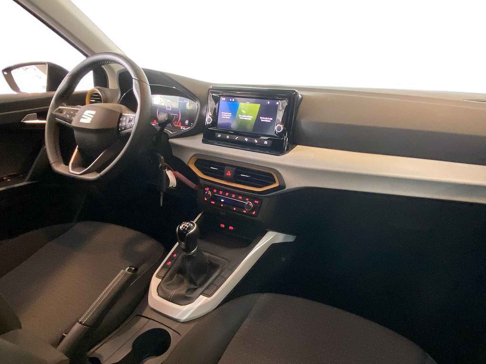 SEAT Arona 1.0 TSI 110pk Style | Apple carplay/Android auto | Parkeersensoren achter | Stoelverwarming - 6/30