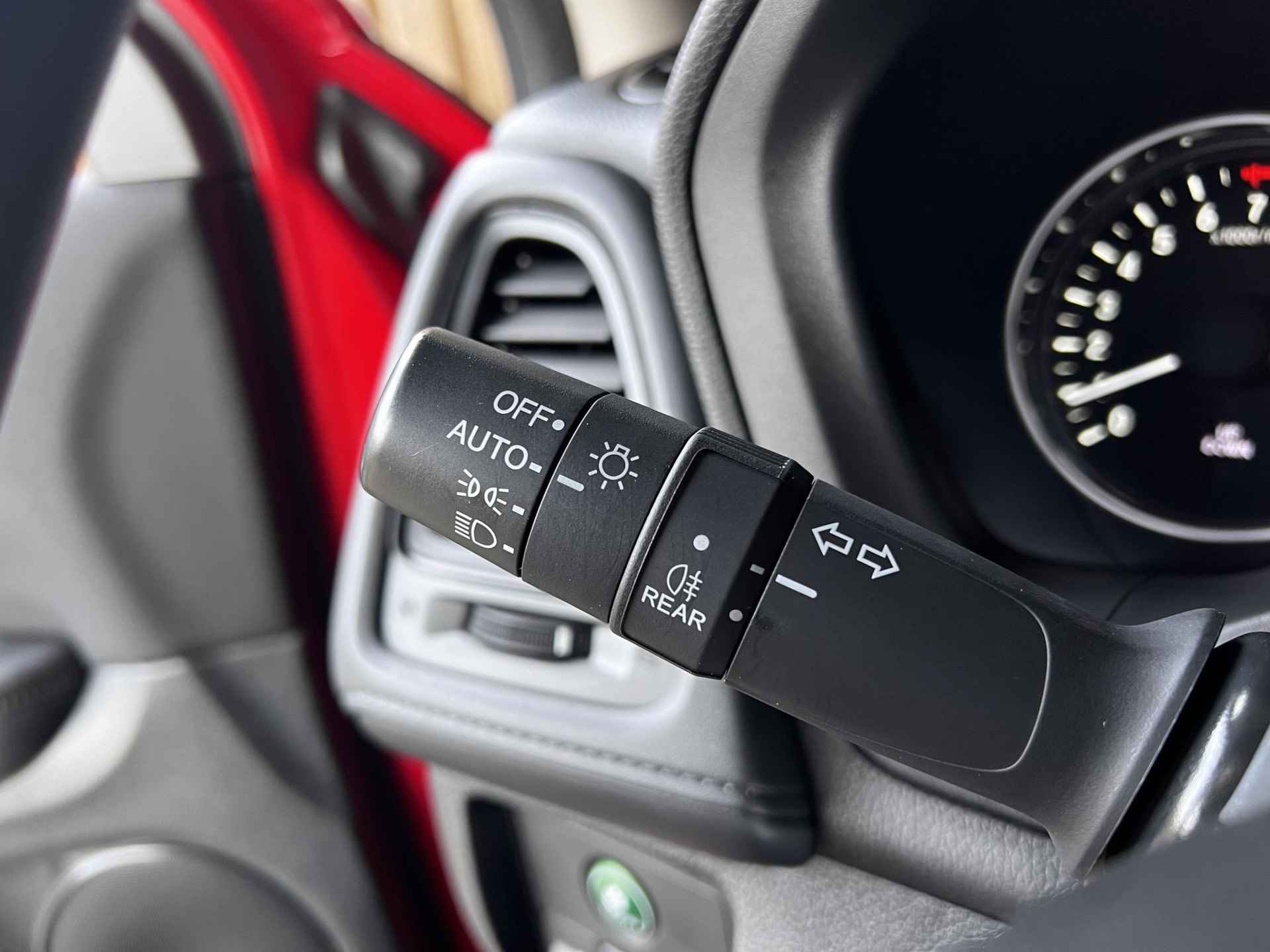 Honda HR-V 1.5 i-VTEC Comfort | Carplay | Cruise | Stoelverwarming | All-in rijklaarprijs - 33/40