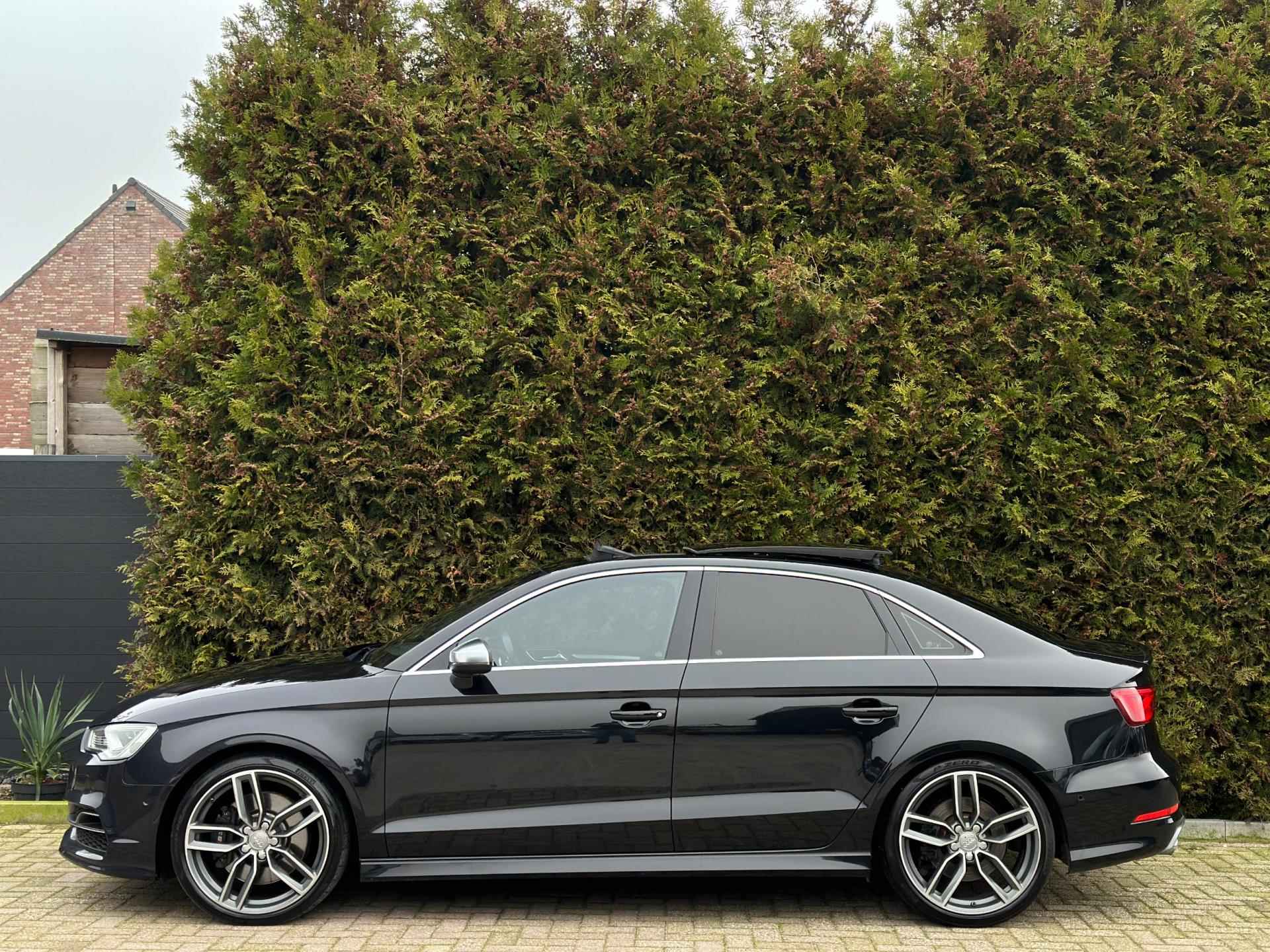 Audi S3 Limousine 2.0 TFSI Quattro B&O Panorama ACC - 2/24