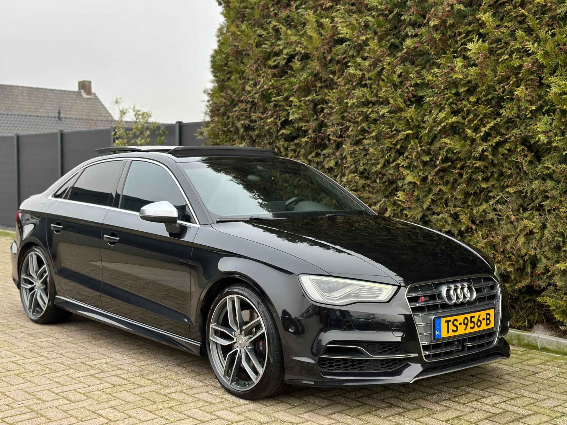 Audi S3 Limousine 2.0 TFSI Quattro B&O Panorama ACC - 9/24