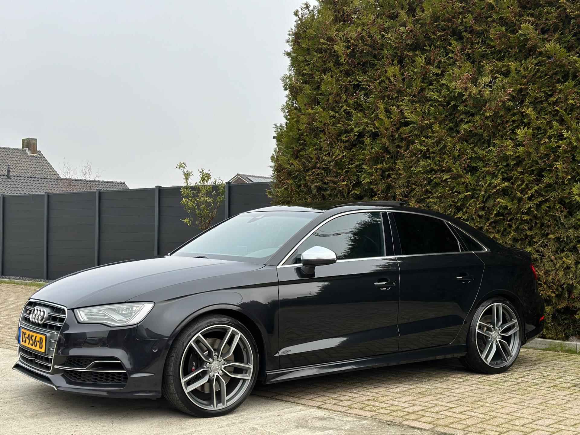 Audi S3 Limousine 2.0 TFSI Quattro B&O Panorama ACC - 21/24