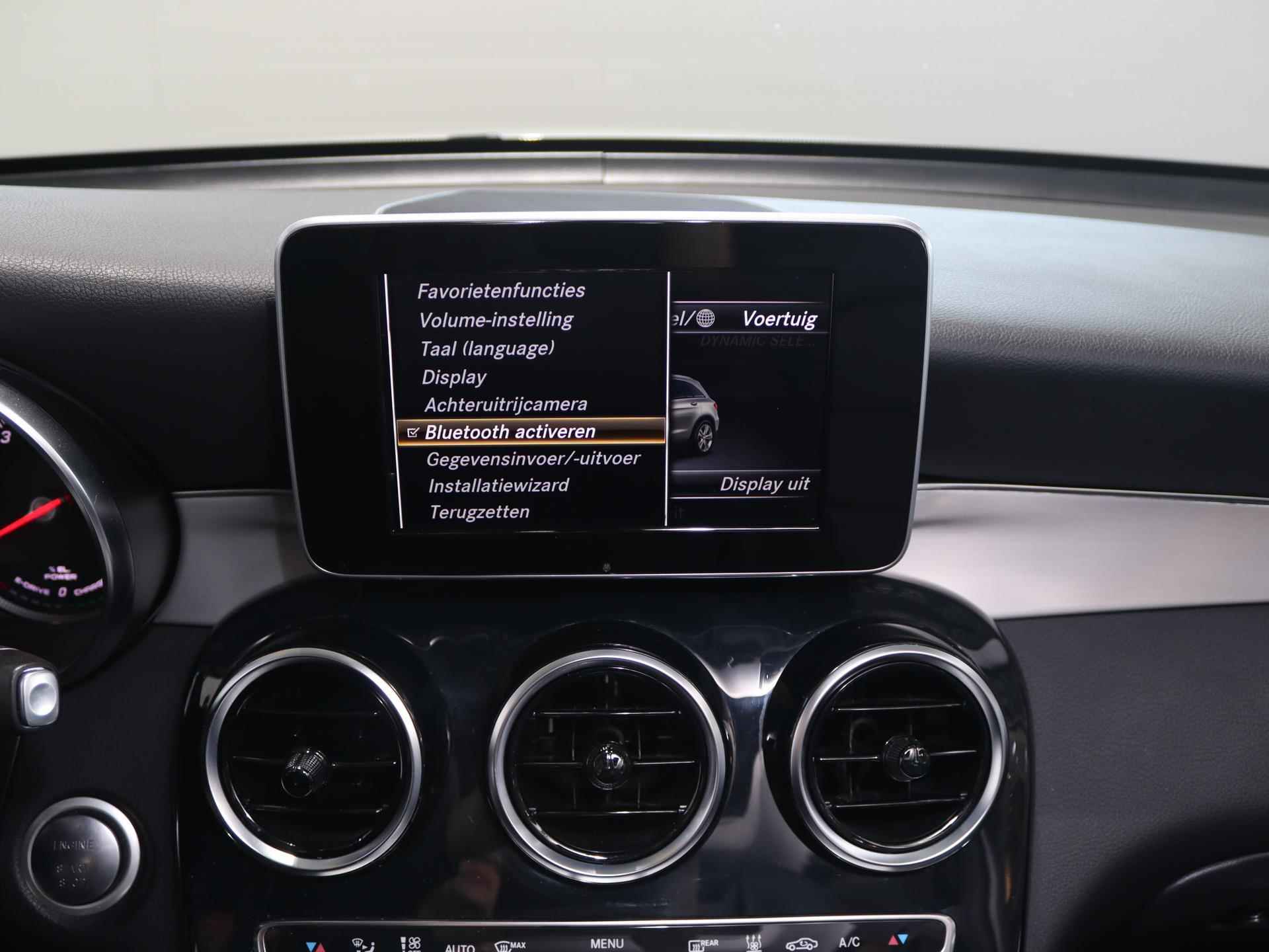 Mercedes-Benz GLC-klasse 350e 4MATIC Premium | Panoramadak | Trekhaak | Adaptieve cruise control | Led-koplampen | Elektr. achterklep | Navigatie | Parkeerpakket - 23/27