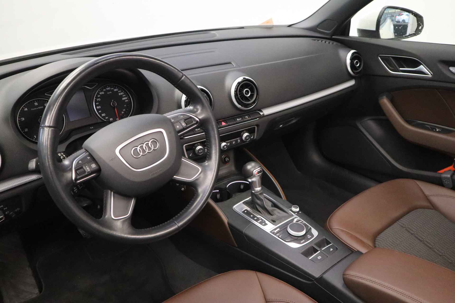 Audi A3 Cabriolet 1.4 TFSI Ambiente Pro Line Plus Automaat Navigatie 1ste Eigenaar! 46954km! - 8/18