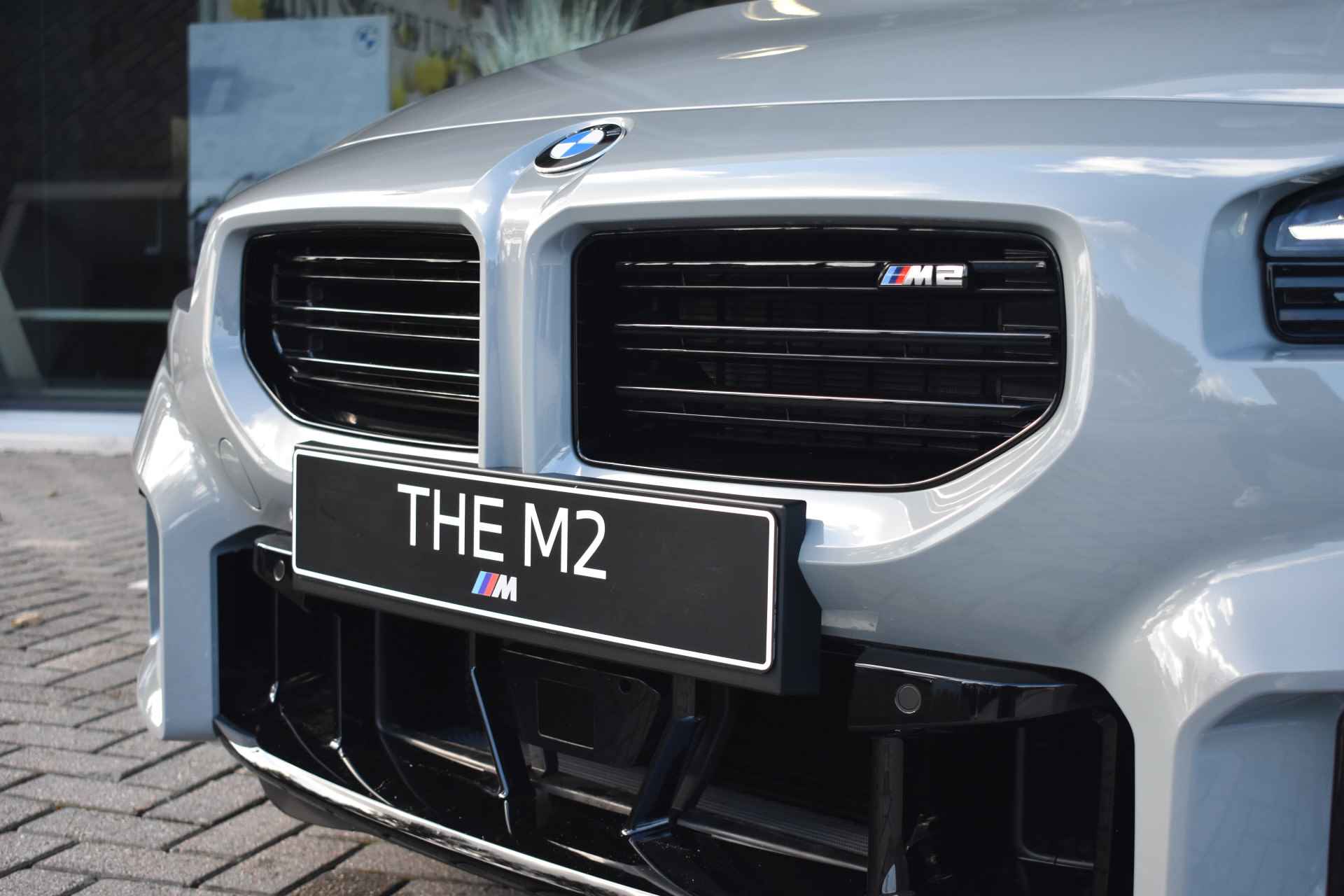 BMW 2 Serie Coupé M2 Automaat Akrapovic uitlaat systeem/ M Drive Professional / M Sportstoelen / Adaptief M Onderstel / Adaptieve LED / M Compound remsysteem Rot - 7/82