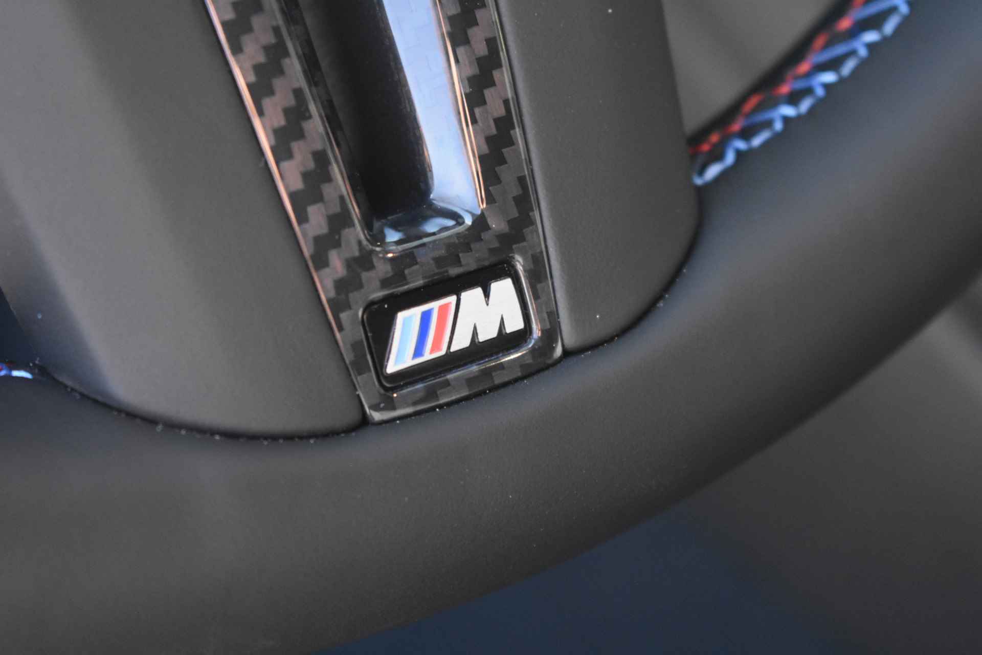 BMW 2 Serie Coupé M2 Automaat / Akrapovic uitlaat systeem (optioneel €7.500,-) / M Drive Professional / M Sportstoelen / Adaptief M Onderstel / Adaptieve LED / M Compound remsysteem Rot - 44/94