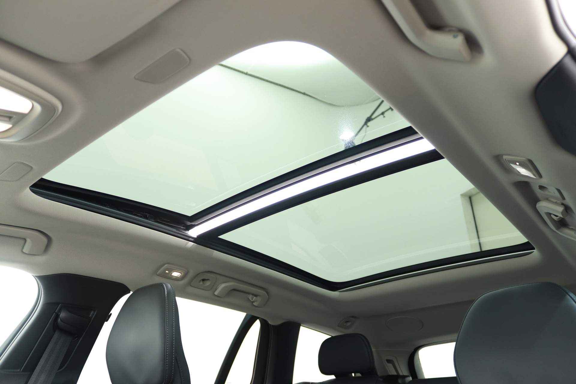 Volvo V60 2.0 B4 198PK ULTIMATE DARK AUT8 | Nappa Leder | Stoelventilatie | Massage - 6/50