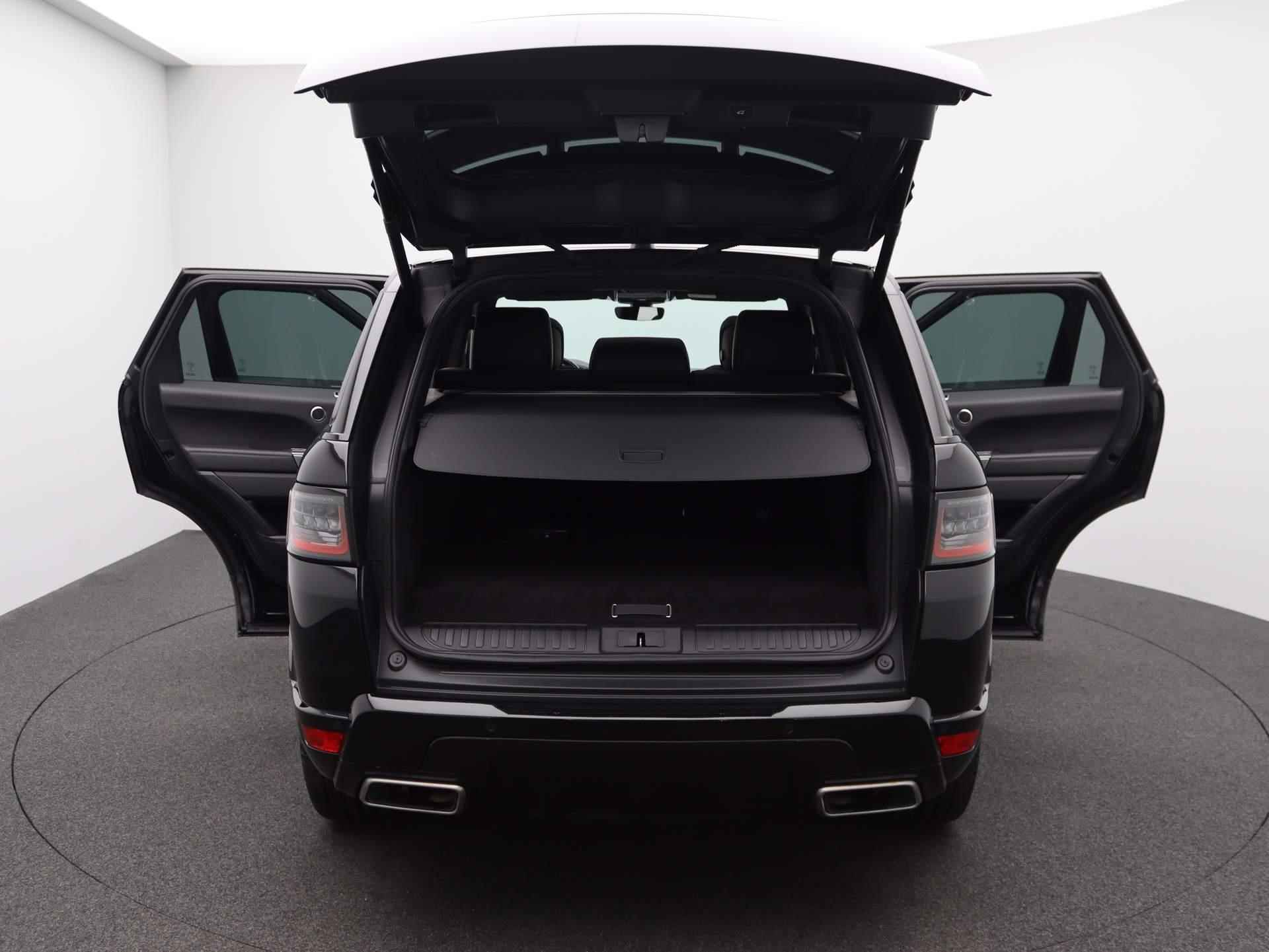 Land Rover Range Rover Sport P400e Limited Edition NP € 108.571,- | Panorma dak | Elektrische kofferklep | Stoel en stuurverwarming - 15/55