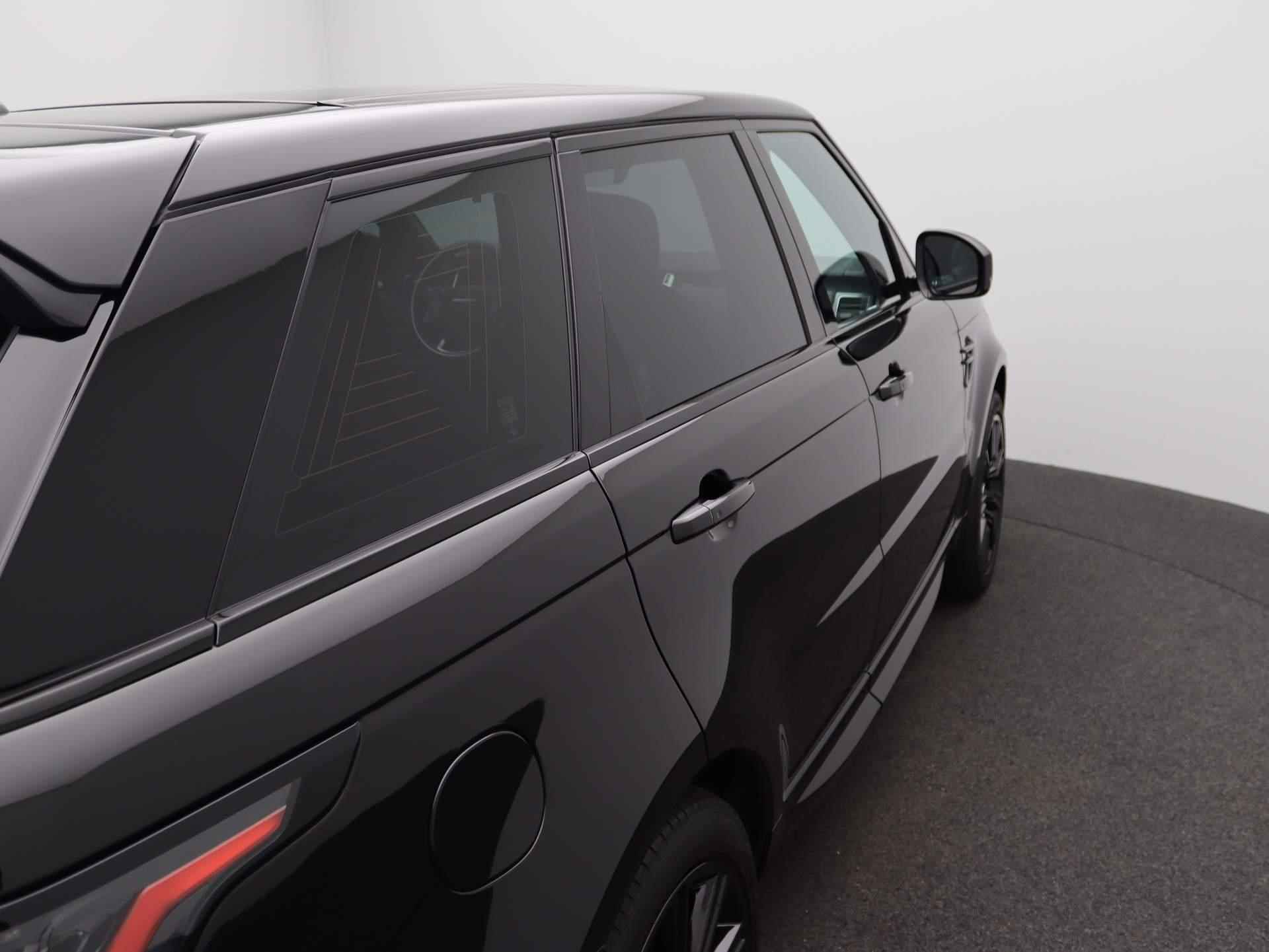Land Rover Range Rover Sport P400e Limited Edition NP € 108.571,- | Panorma dak | Elektrische kofferklep | Stoel en stuurverwarming - 50/55