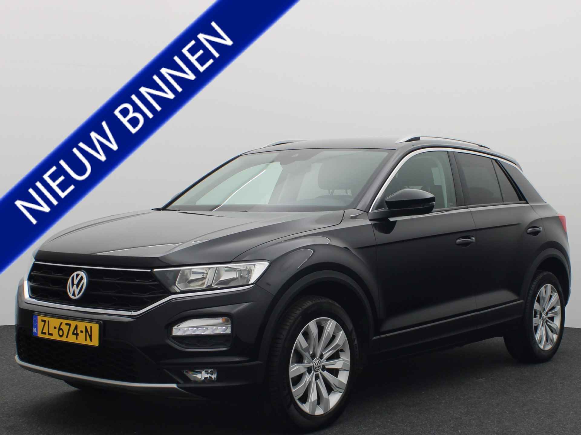 Volkswagen T-Roc 1.0 TSI Style NAVI / CLIMA / PDC / BLUETOOTH / CRUISE / ACC / CARPLAY / NL-AUTO - 1/48