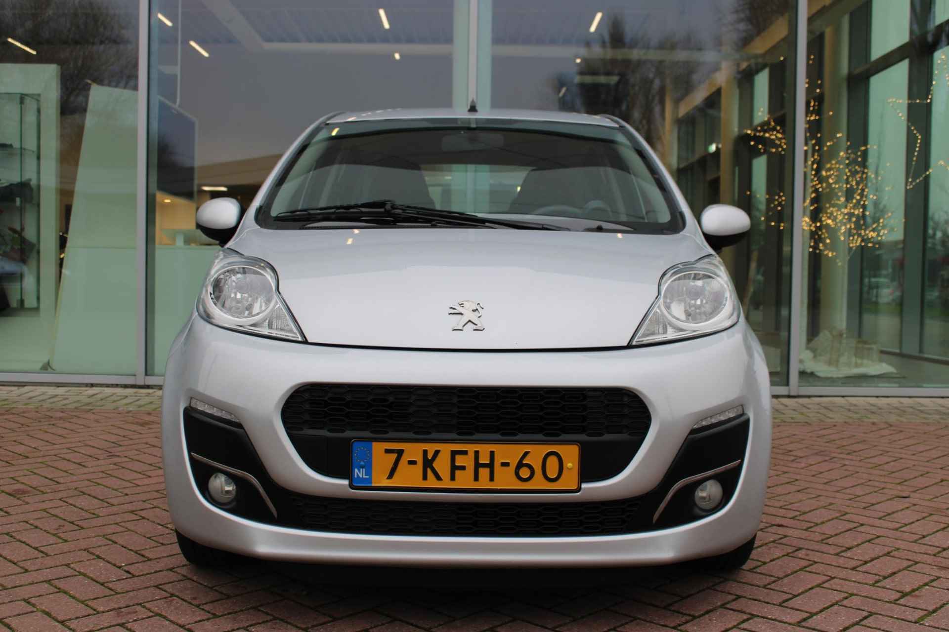 Peugeot 107 1.0 Active - 8/39