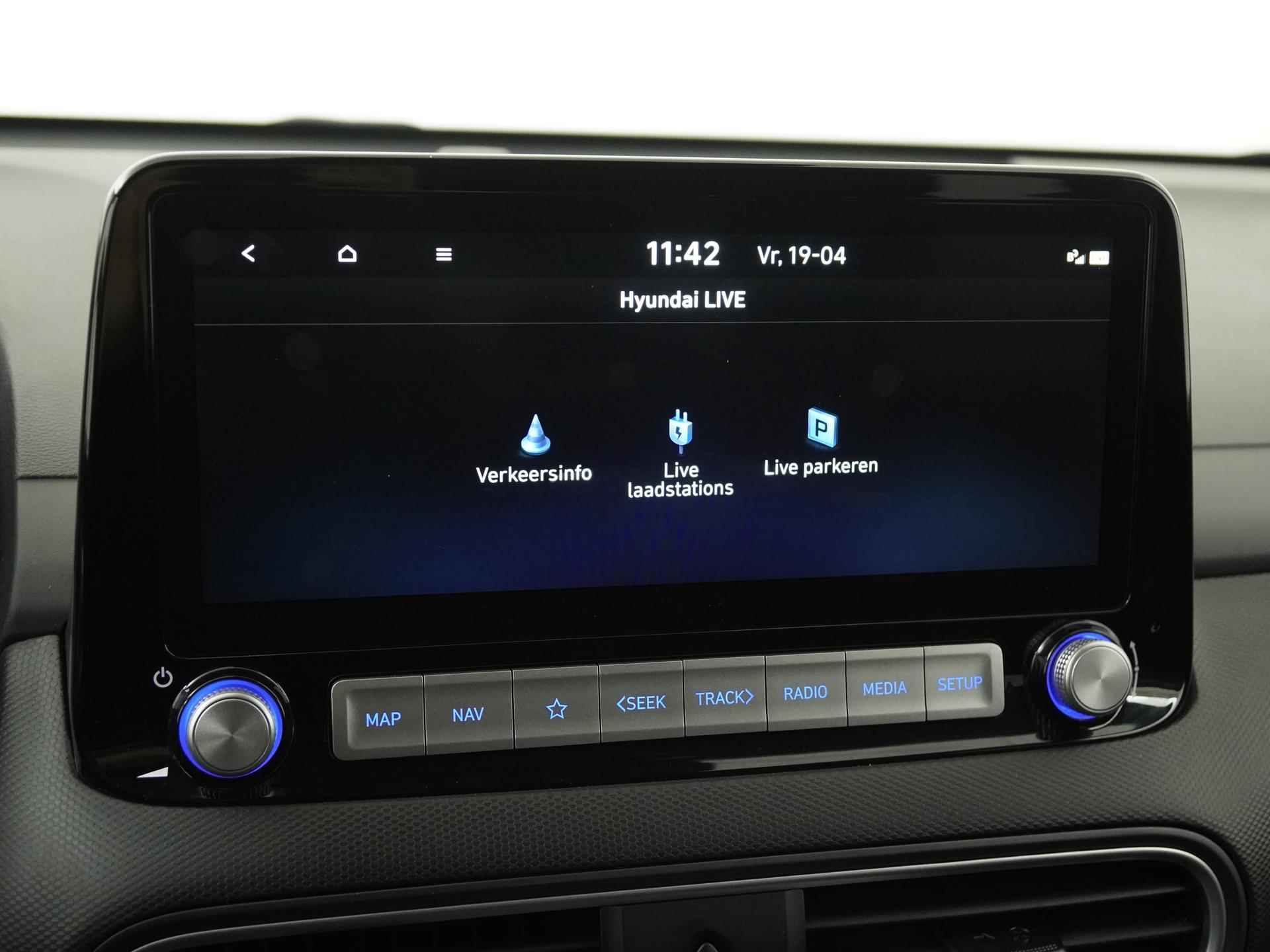 Hyundai KONA EV Comfort 64kWh 21.945,- na subsidie | 3-fase | Navigatie | Zondag Open! - 18/39