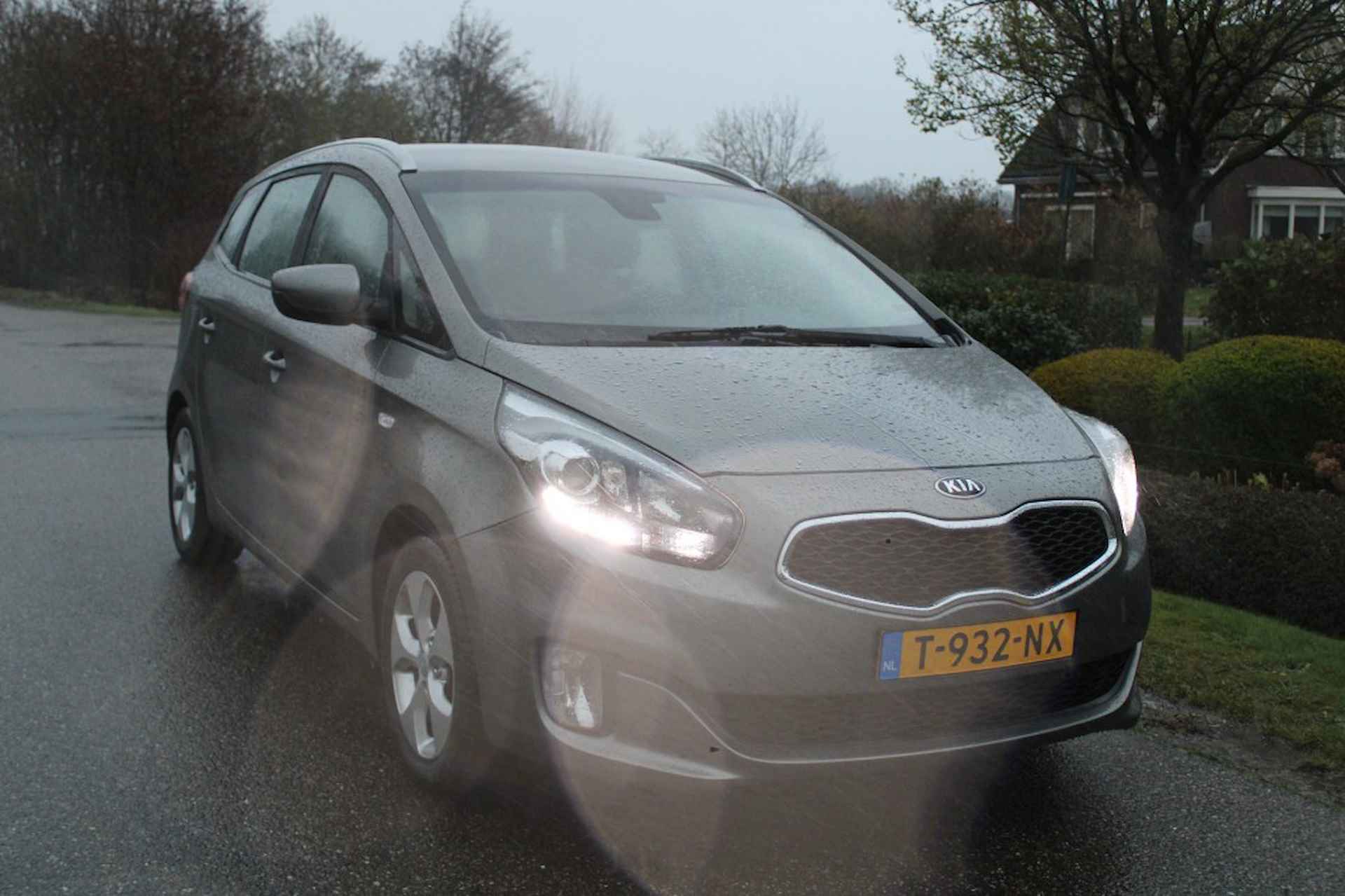 KIA Carens 2.0 GDI 166pk Plus Pack 7-pers Airco/Cruise/PDC/Trekhaak/Stoelve - 17/29