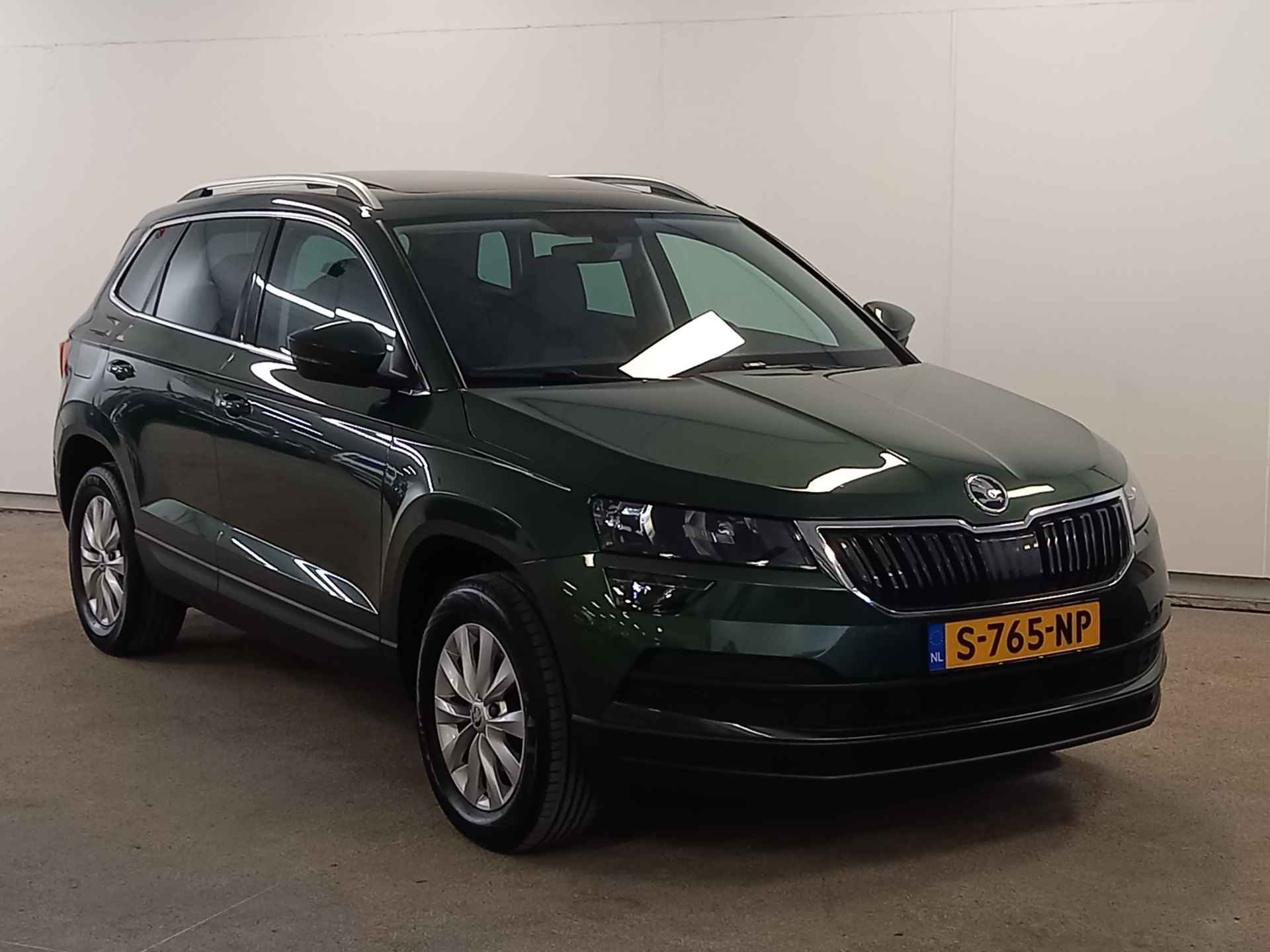 Škoda Karoq 1.5 TSI 150pk ACT Sportline Business met o.a. lederenbekleding en Panoramadak! - 22/43