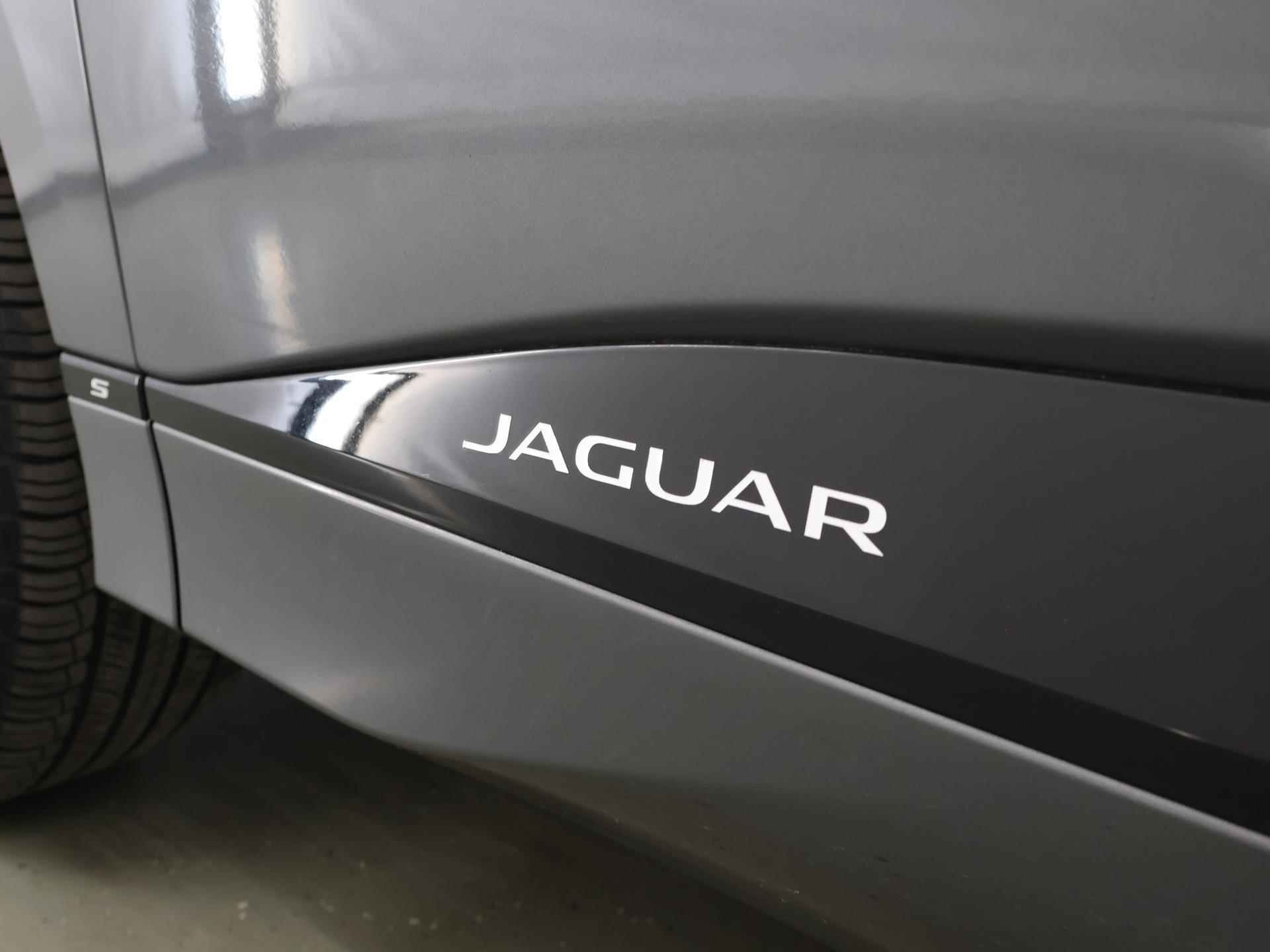 Jaguar I-PACE EV400 Business Edition S 90 kWh | Navigatie | Leder |  Parkeercamera | Stoelverwarming | Lederen stuurwiel | - 42/44