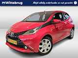 Toyota Aygo 1.0 VVT-i x-play | Touchscreen | Camera | Bluetooth | Airco | Electrisch Verstelbare Buitenspiegels | Speedlimiter | Prijs inclusief afleverbeurt en 12 maanden garantie !!