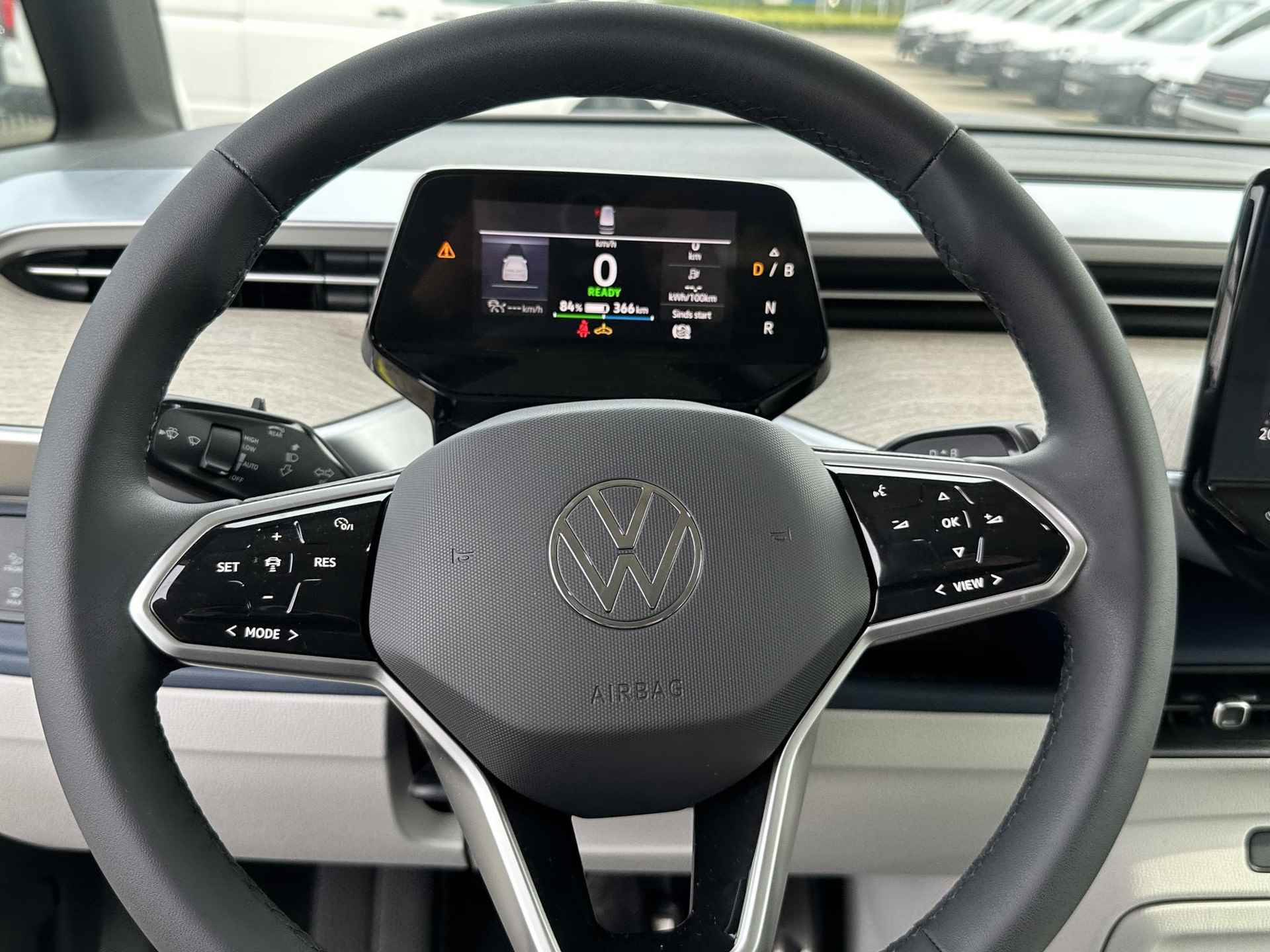 Volkswagen ID. Buzz 1st 77kWh | Uit voorraad leverbaar | Elektrische schuifdeuren + achterklep | Adaptieve cruise control | Camera | Navigatie | - 8/15