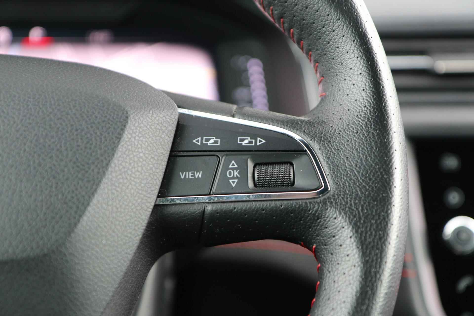 SEAT Arona 1.0 TSI 115pk DSG FR Business Intense | Achteruitrijcamera | Clima | Keyless - 36/50