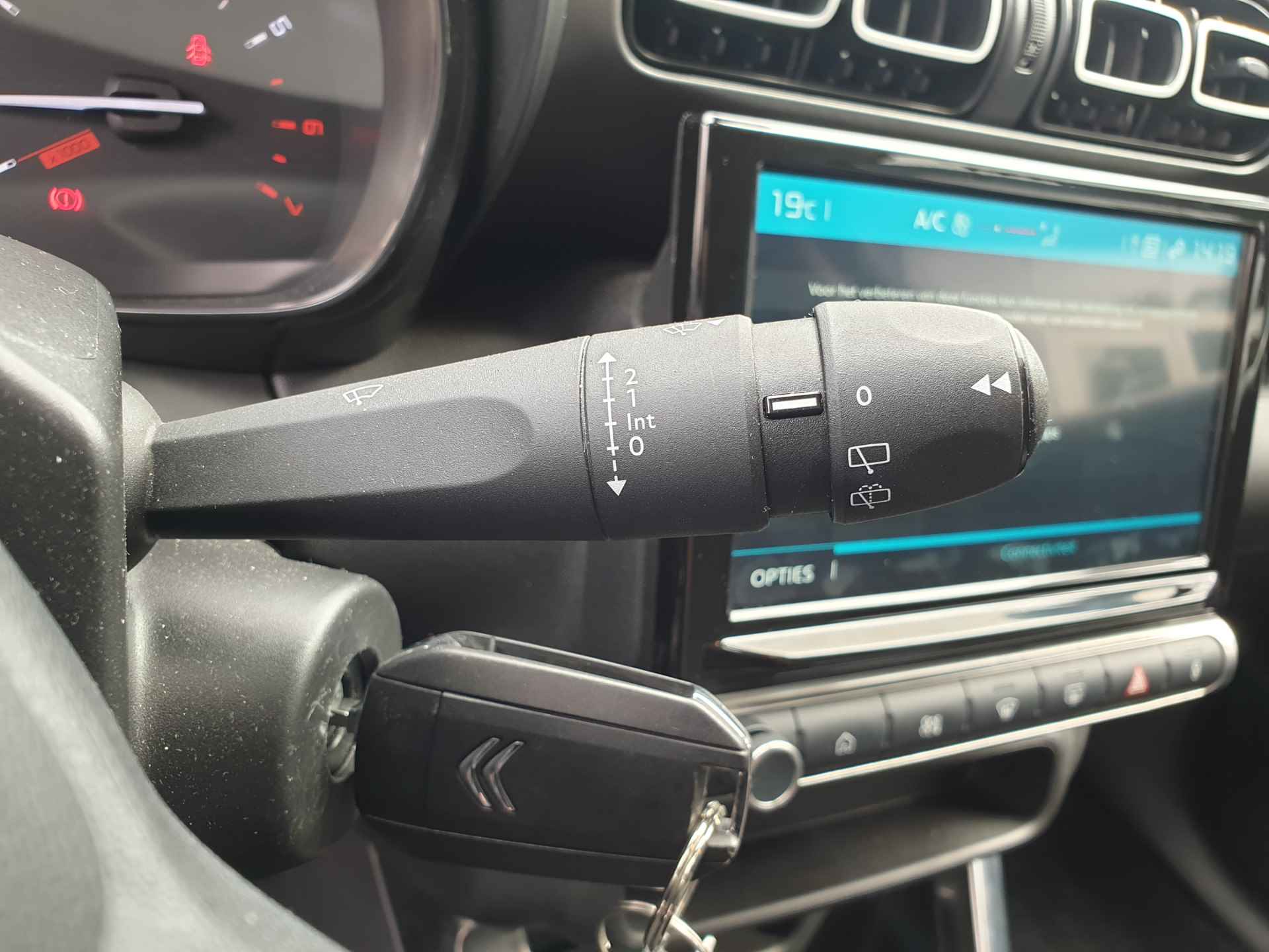 Citroën C3 Aircross 1.2 PureTech Feel All-in prijs Nw Model/Parkeer sensoren/Navigatie/Appel-Android/Led koplampen - 21/25