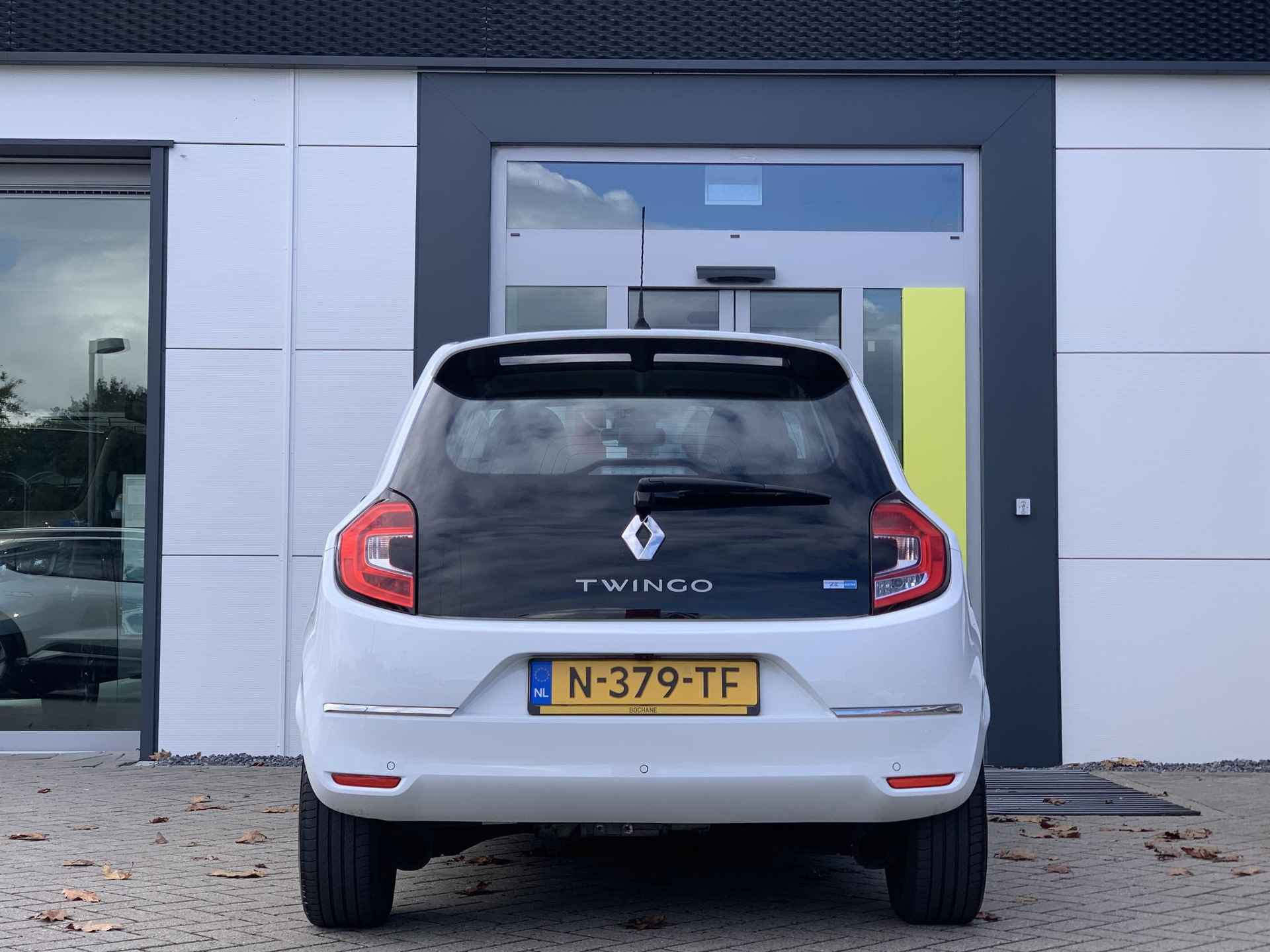 Renault Twingo Z.E. R80 Intens | Navigatie | Achteruitrijcamera | - 11/21