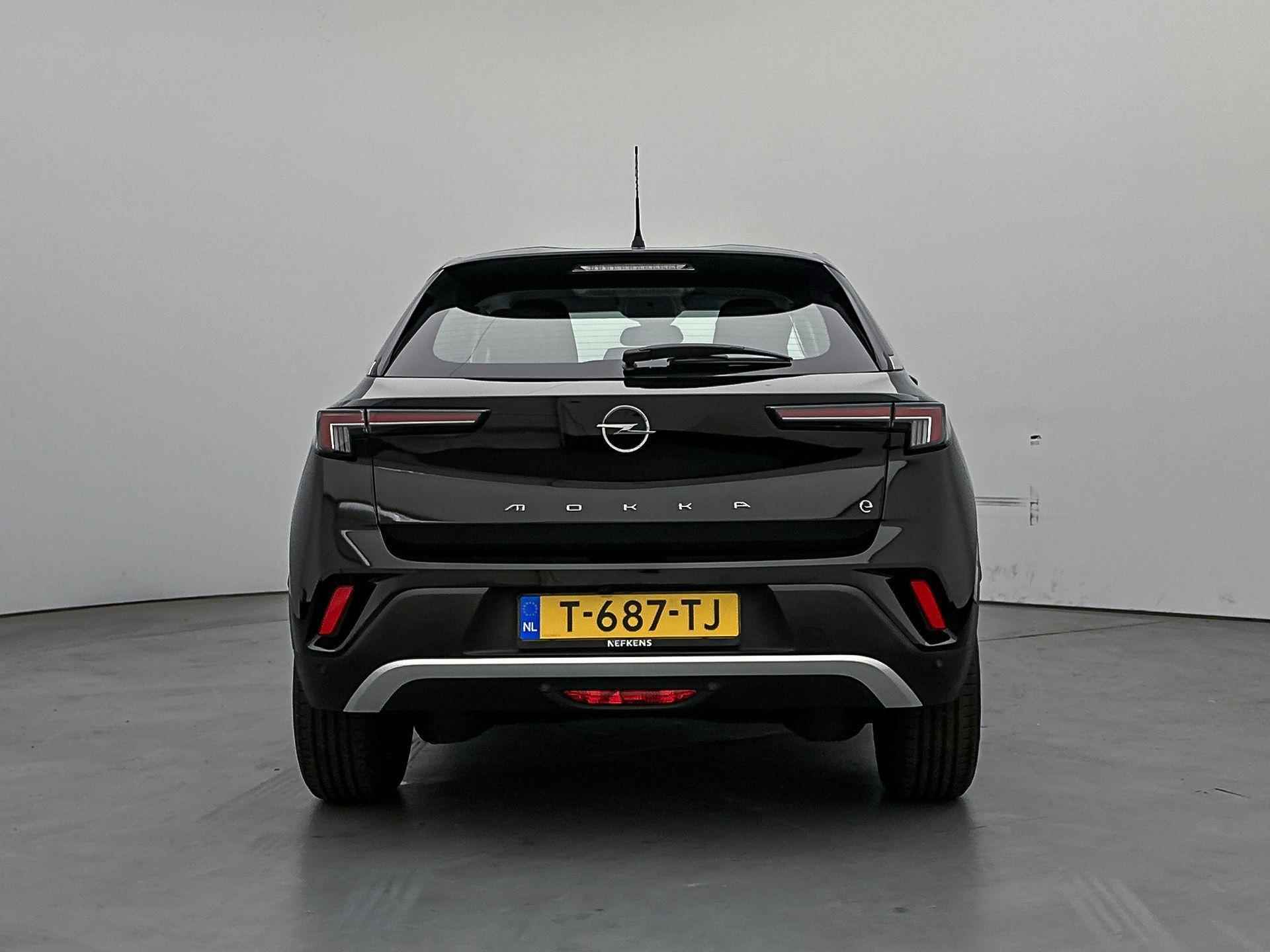 Opel Mokka Electric EV Level 3 50 kWh 136 pk | Navigatie | Achteruitrijcamera | Parkeersensoren Voor en Achter | LED Koplampen | Keyless Start | Dodehoek Detectie | DAB Ontvanger | Climate Control  | Cruise Control | 17" Lichtmetalen Velgen | Apple Carplay/Android Auto | - 9/39