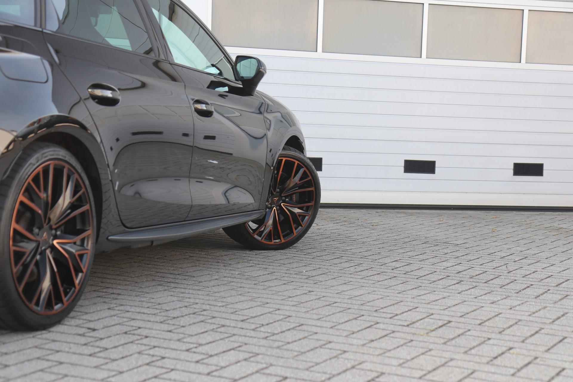 CUPRA Leon Sportstourer 1.4 245pk e-Hybrid VZ Copper Edition | SoH 96% | Panoramadak | 19" Velgen | Navigatie | Apple Carplay/Android Auto - 47/48