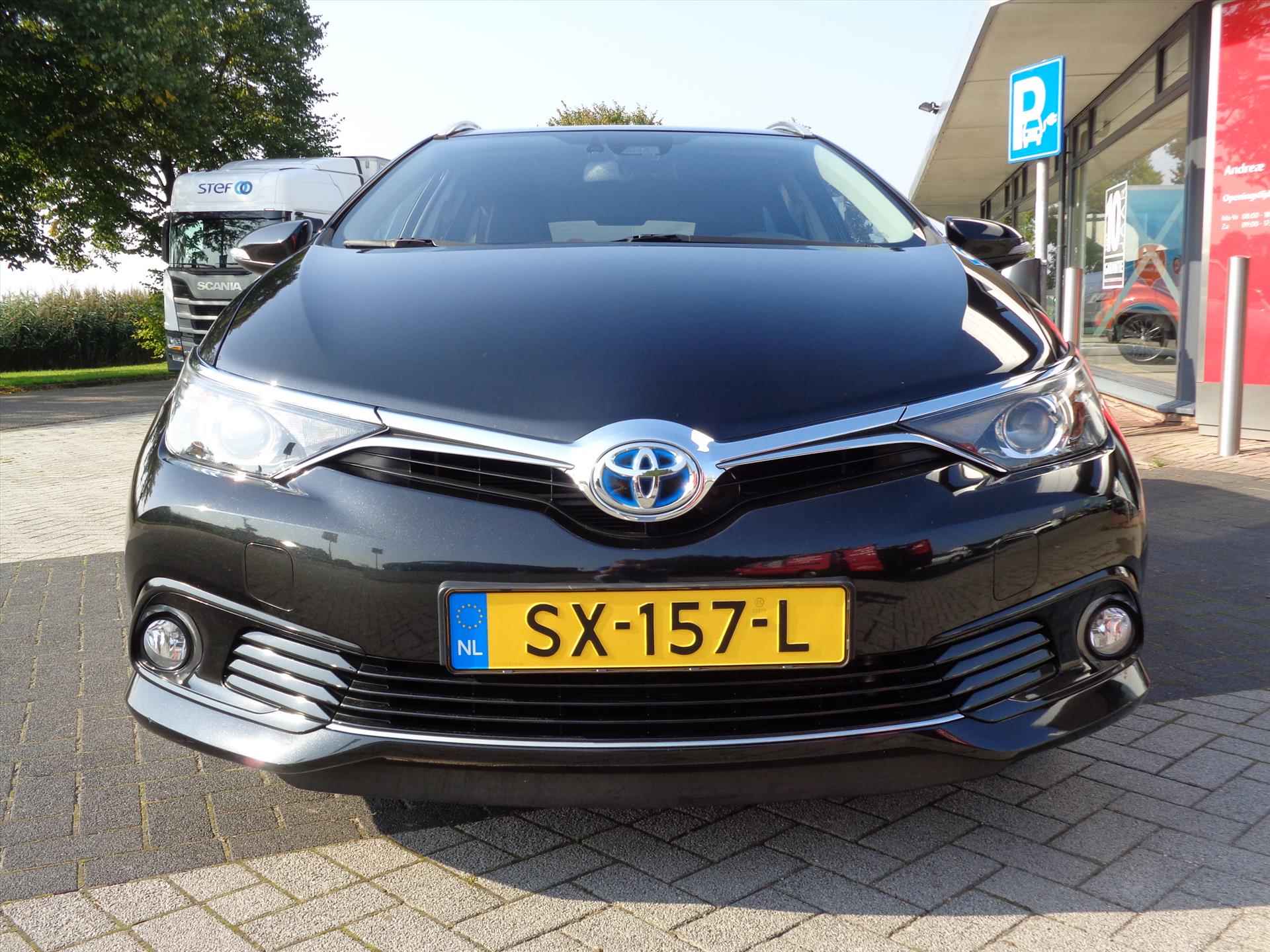 TOYOTA Auris Touring Sports 1.8 Hybrid CVT | TREKHAAK | NAVI | CRUISE CONTROLE - 2/23