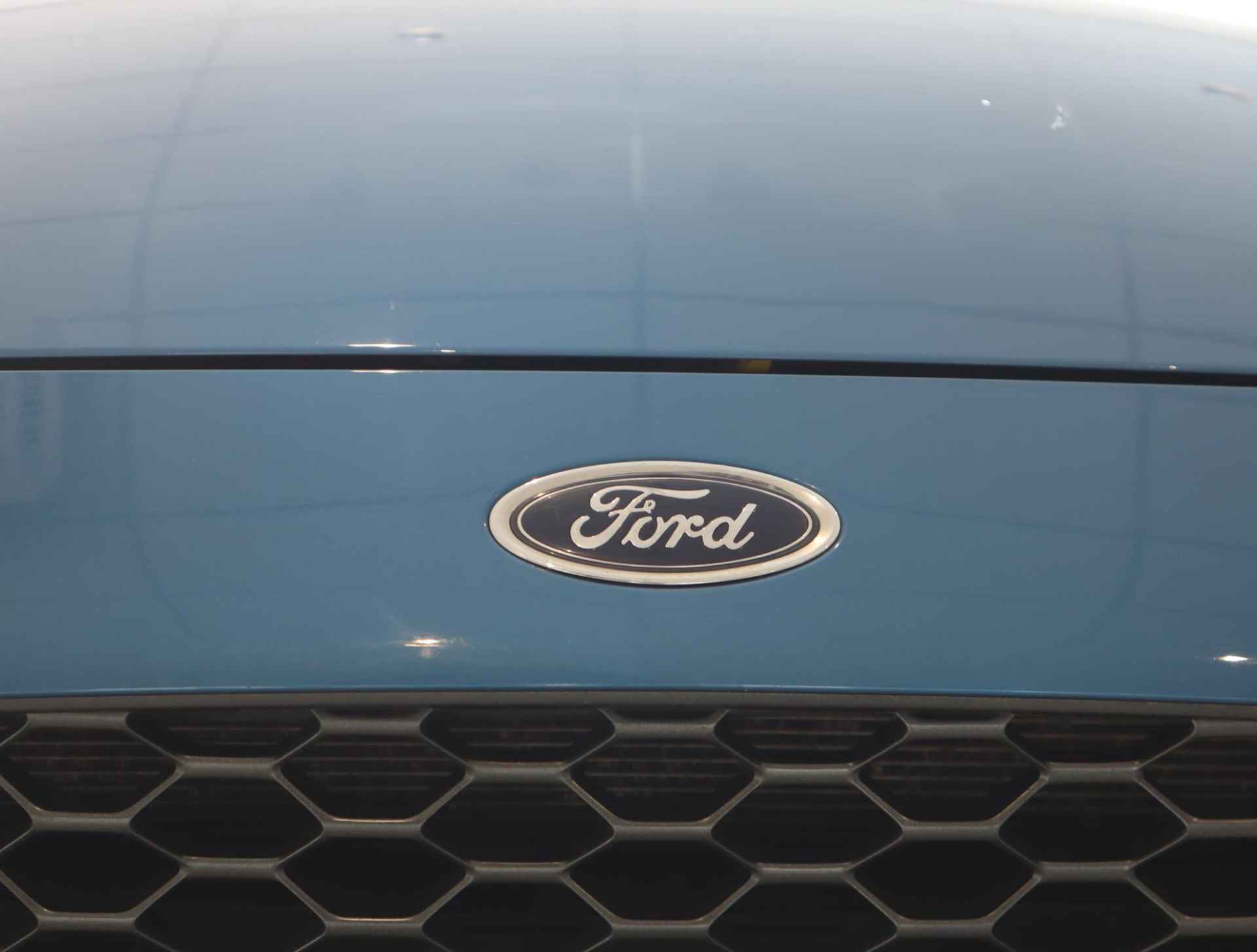 Ford Fiesta 1.5 EcoBoost ST-3 | LED | Gelimiteerd Slipdifferentieel | Militek Uitlaat | B&O | BLIS | Camera | Stoel, Stuur en Voorruitverwarming - 55/65