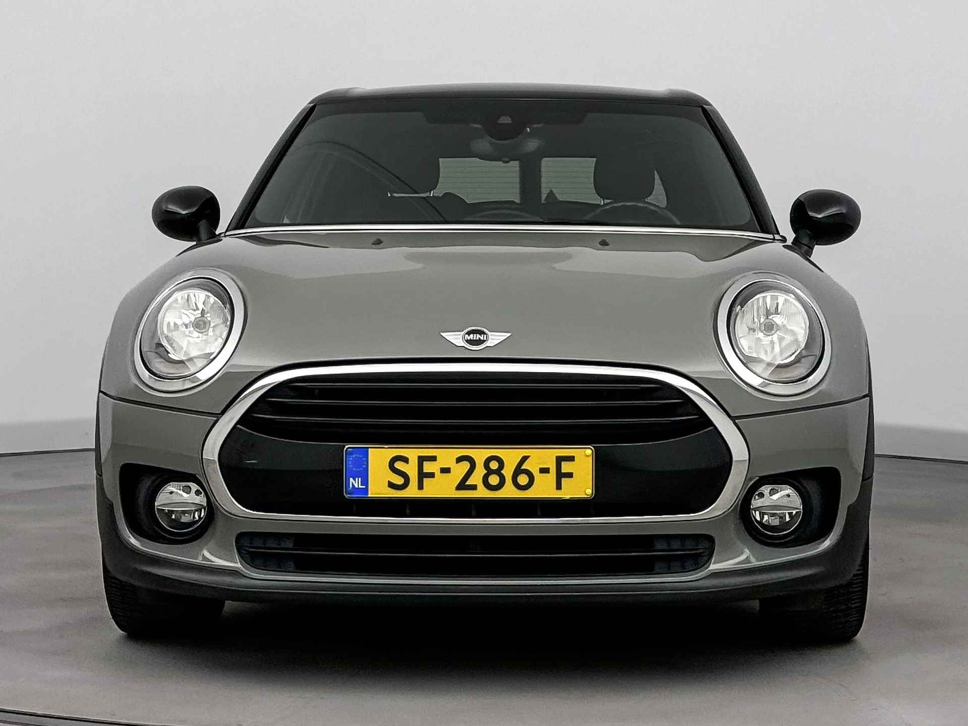 MINI Cooper Clubman 1.5 Salt Business | Navigatie | Climate control | Stoelverwarming | Cruise control | - 25/39