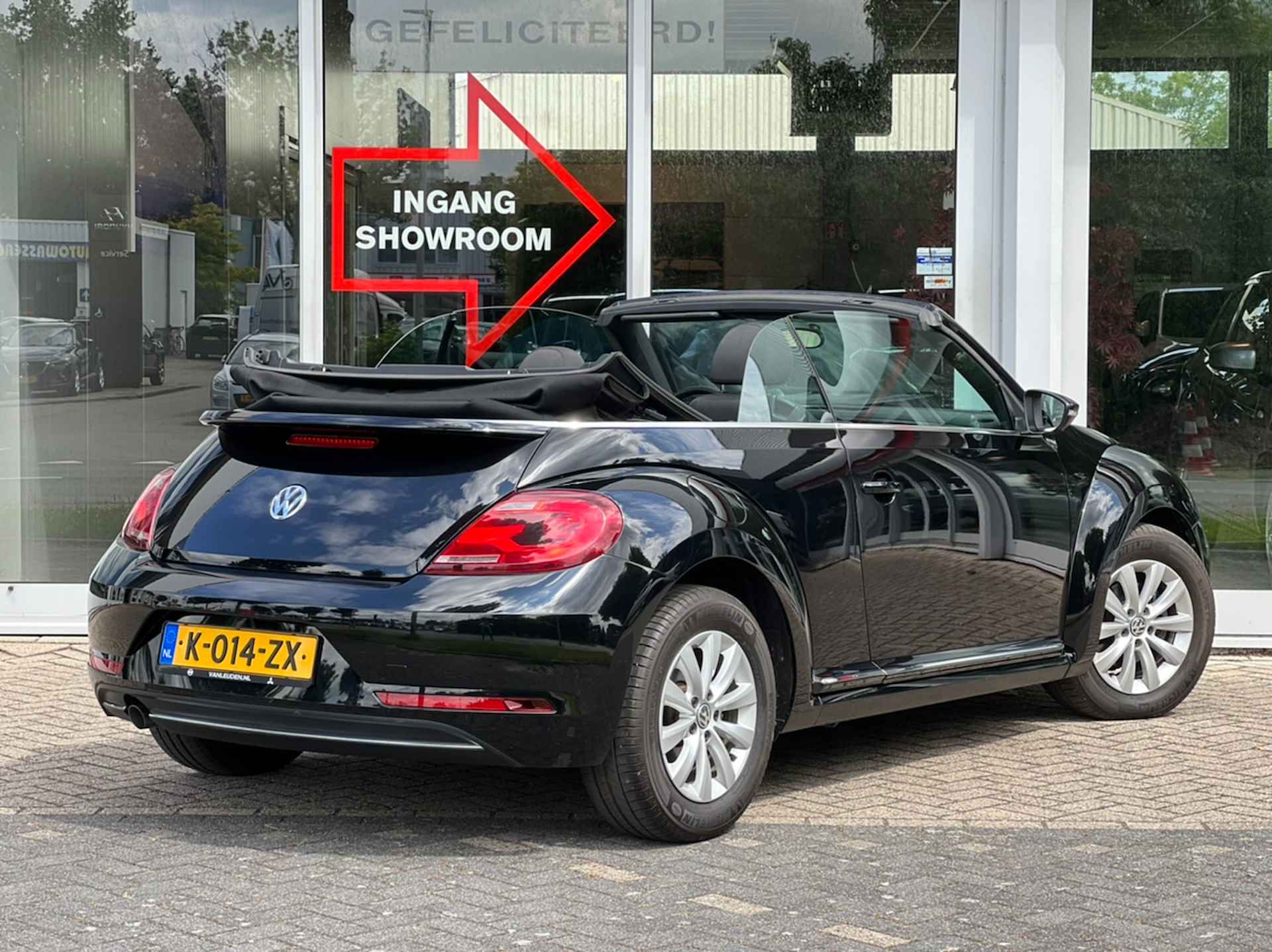 VOLKSWAGEN Beetle Cabrio 1.2 TSI 105PK Exclusive Series | Navi - 4/23