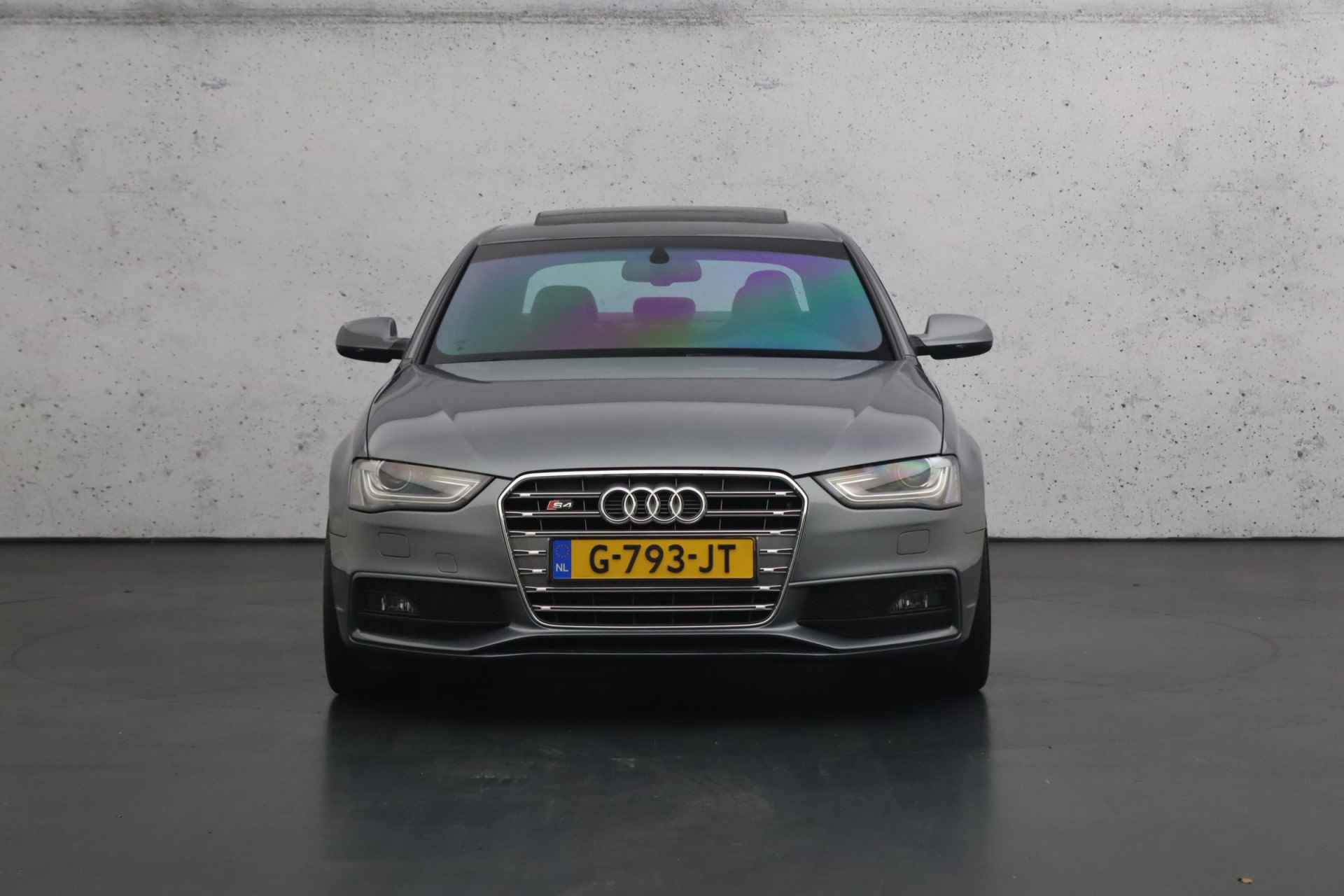 Audi S4 Limousine 3.0 TFSI S4 quattro Pro Line | Elektrisch glazen schuifdak | Parkeersensoren | Airconditioning - 9/31