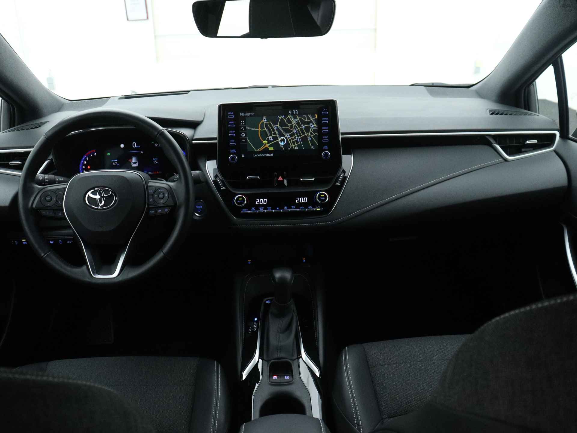 Toyota Corolla 2.0 Hybrid Style Bi-tone Limited | Navigatie | Stoelverwarming | - 6/44