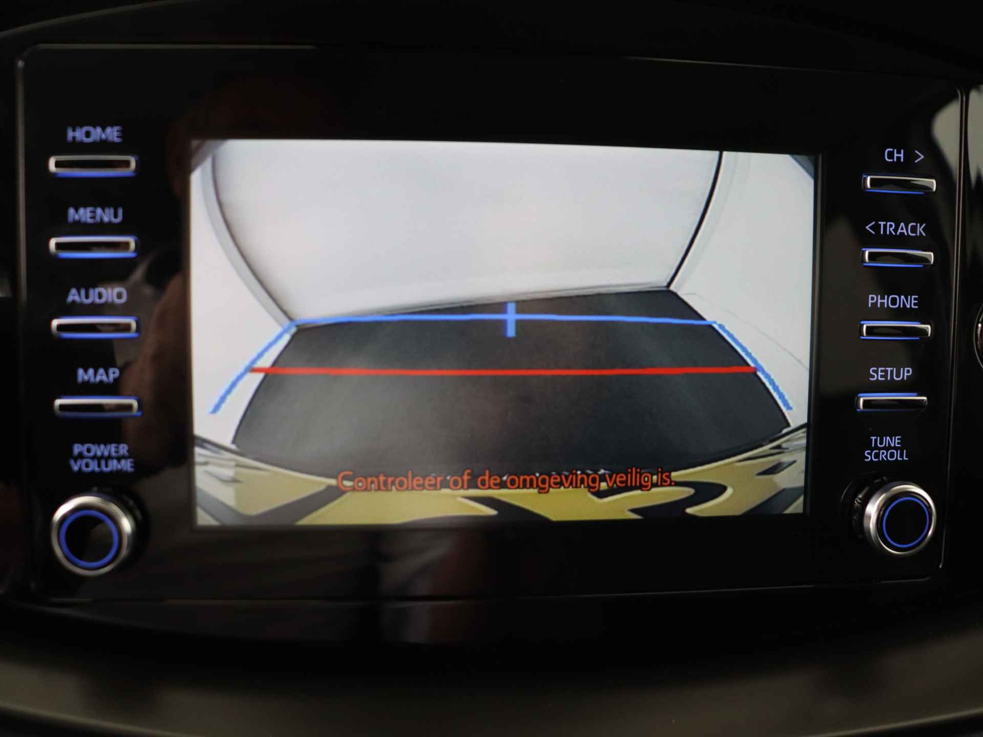 Toyota Aygo X 1.0 VVT-i MT first edition I Apple Carplay/Android Auto I Climate Control I Cruise Control Adaptief I Camera I LM Velgen I 1e Eigenaar I LOUWMAN Onderhouden I - 9/41