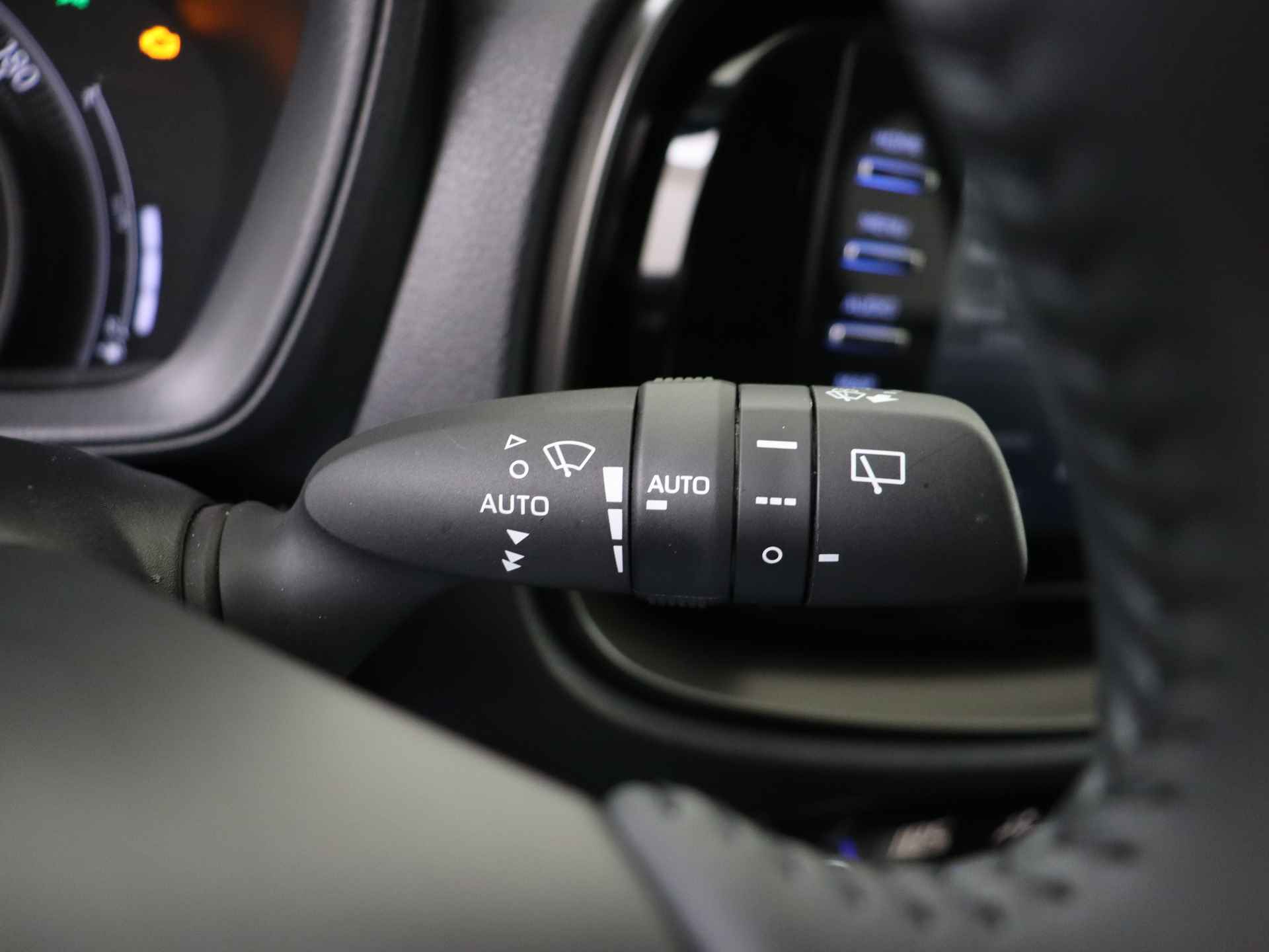 Toyota Aygo X 1.0 VVT-i MT first edition I Apple Carplay/Android Auto I Climate Control I Cruise Control Adaptief I Camera I LM Velgen I 1e Eigenaar I LOUWMAN Onderhouden I - 23/41
