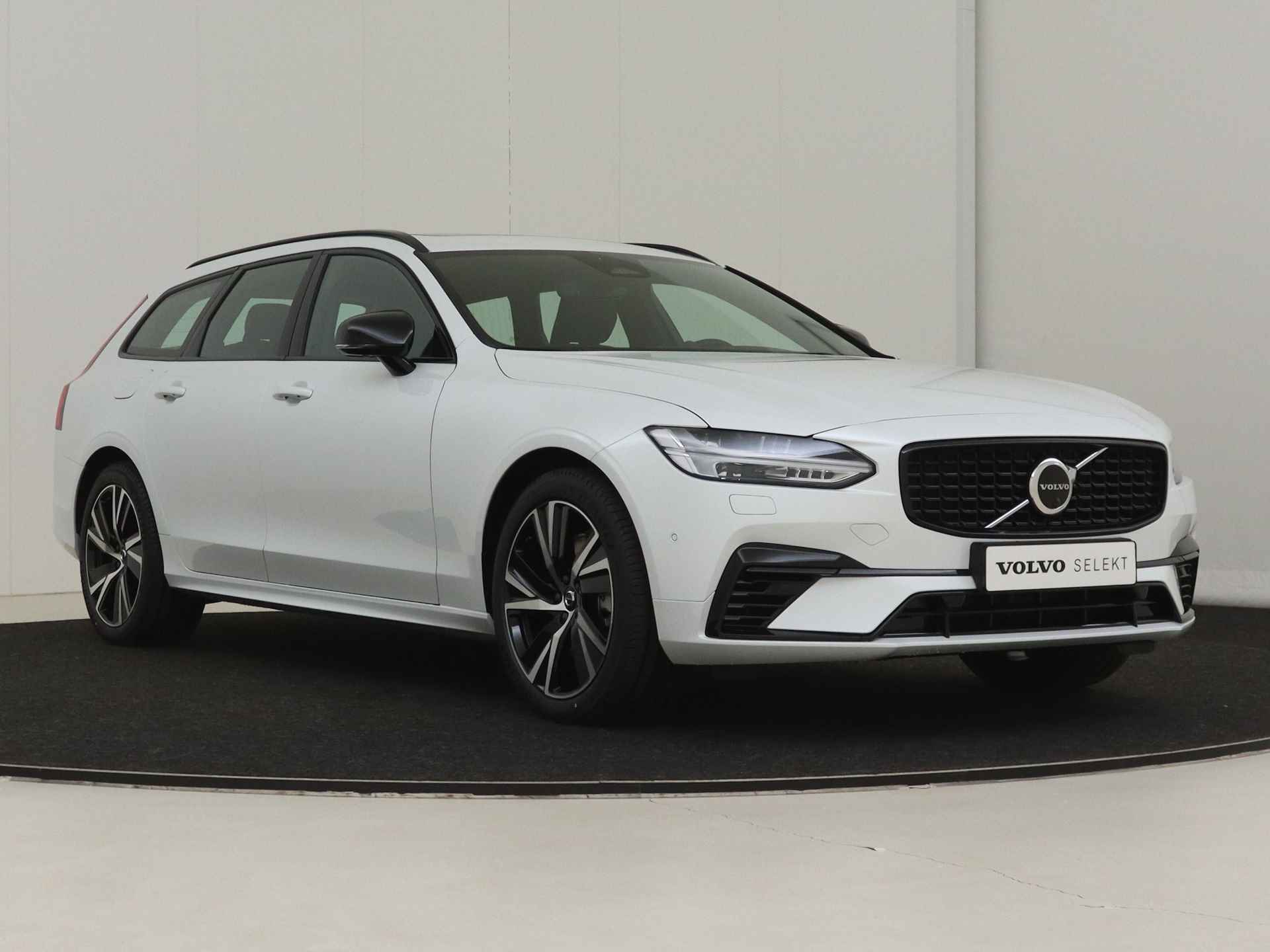 Volvo V90 T6 Recharge 350PK AWD Ultimate Dark | Bowers & Wilkins | Luchtvering | Trekhaak | 360° Camera | - 8/16