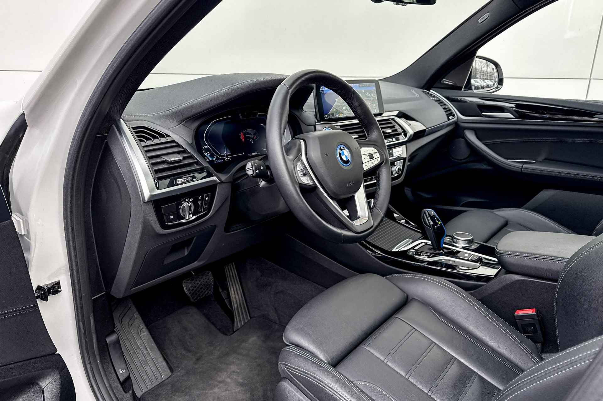 BMW iX3 High Executive 80 kWh - 27/28