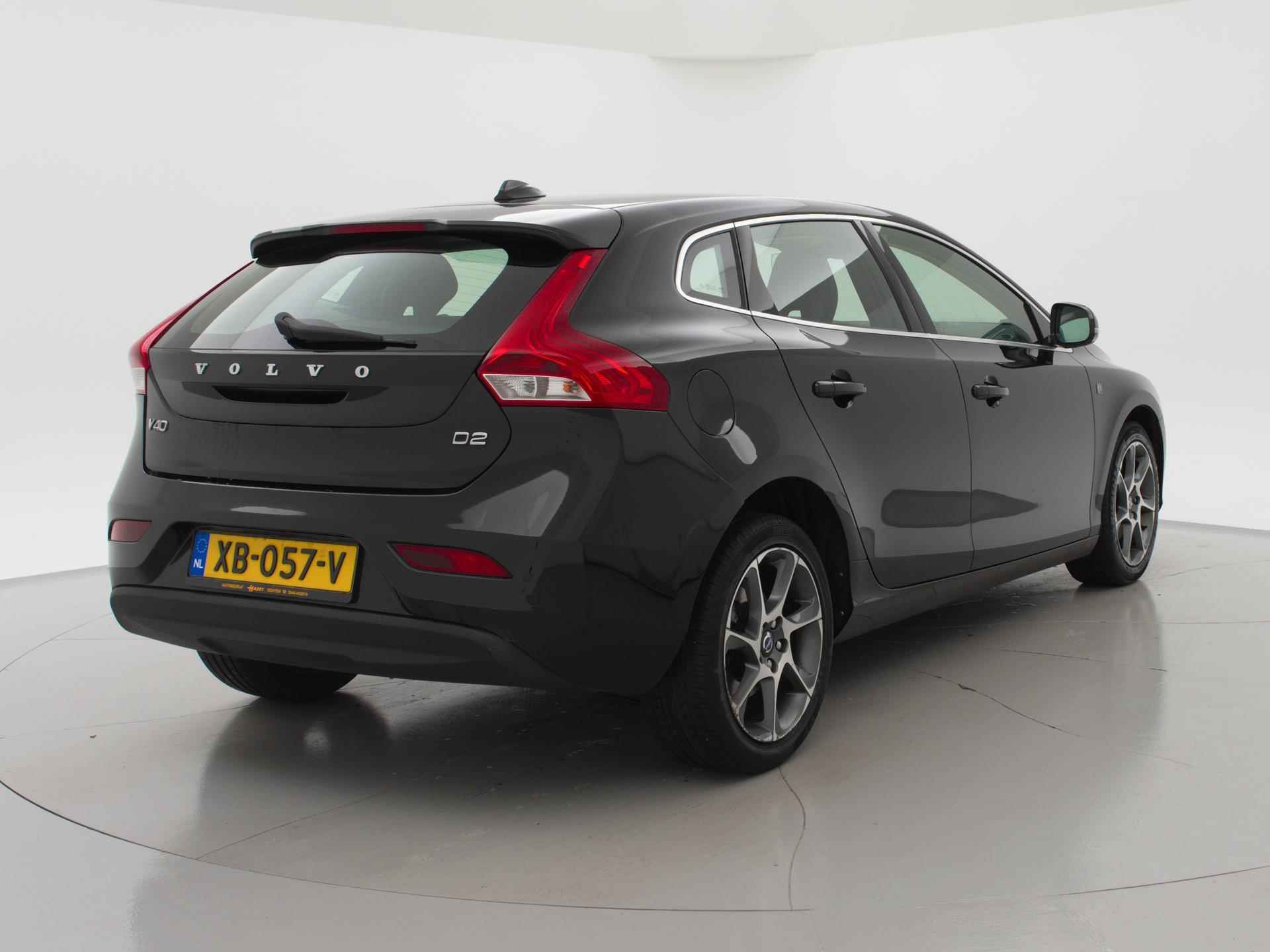 Volvo V40 2.0 D2 OCEAN RACE + LEDER / NAVIGATIE / 17 INCH LMV - 3/26