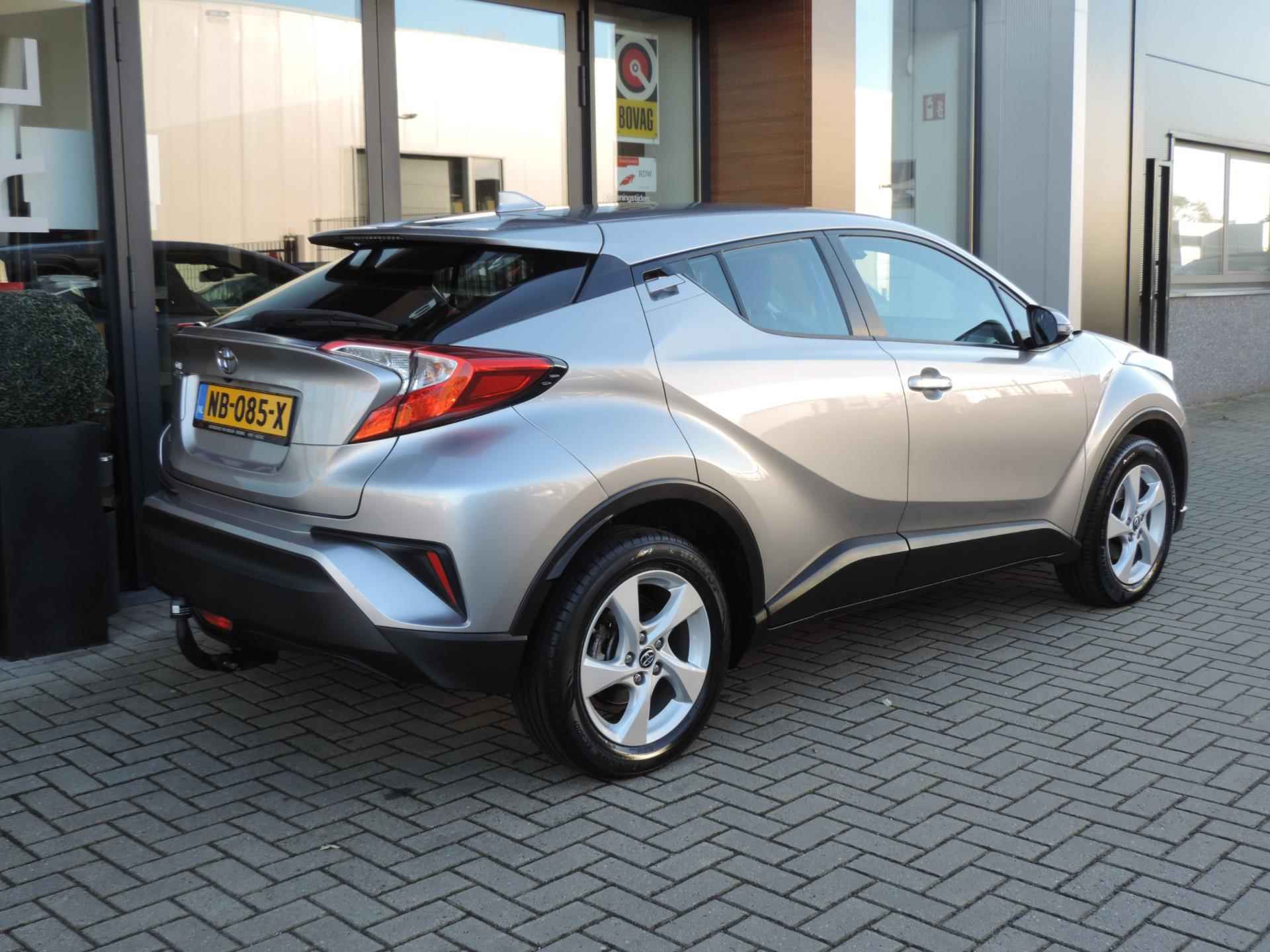 Toyota C-HR 1.2-T 116PK Dynamic | Afn.trekh | ECC | Cruise contr | 17” | Keyless | Navi | Camera | Lane-ass | Bluetooth - 33/54