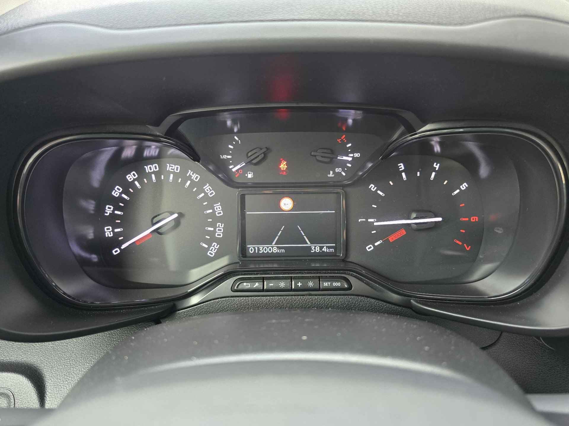 Citroën Berlingo MPV Feel Pack 1.2 PureTech 110pk H6 | NAVI | CLIMA | CAMERA | KEYLESS ENTRY | STOELVERW. | DAB+ | - 30/69