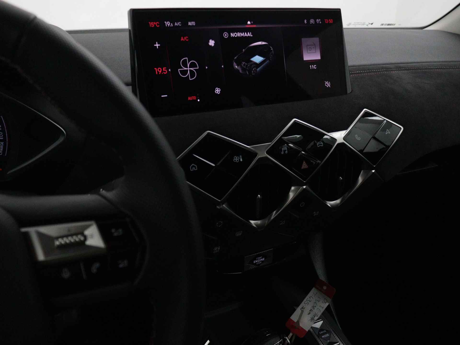 DS DS 3 E-Tense Performance Line 54 kWh | Achteruitrijcamera | Draadloos Apple Carplay/Android Auto | WLTP 400km - 15/28