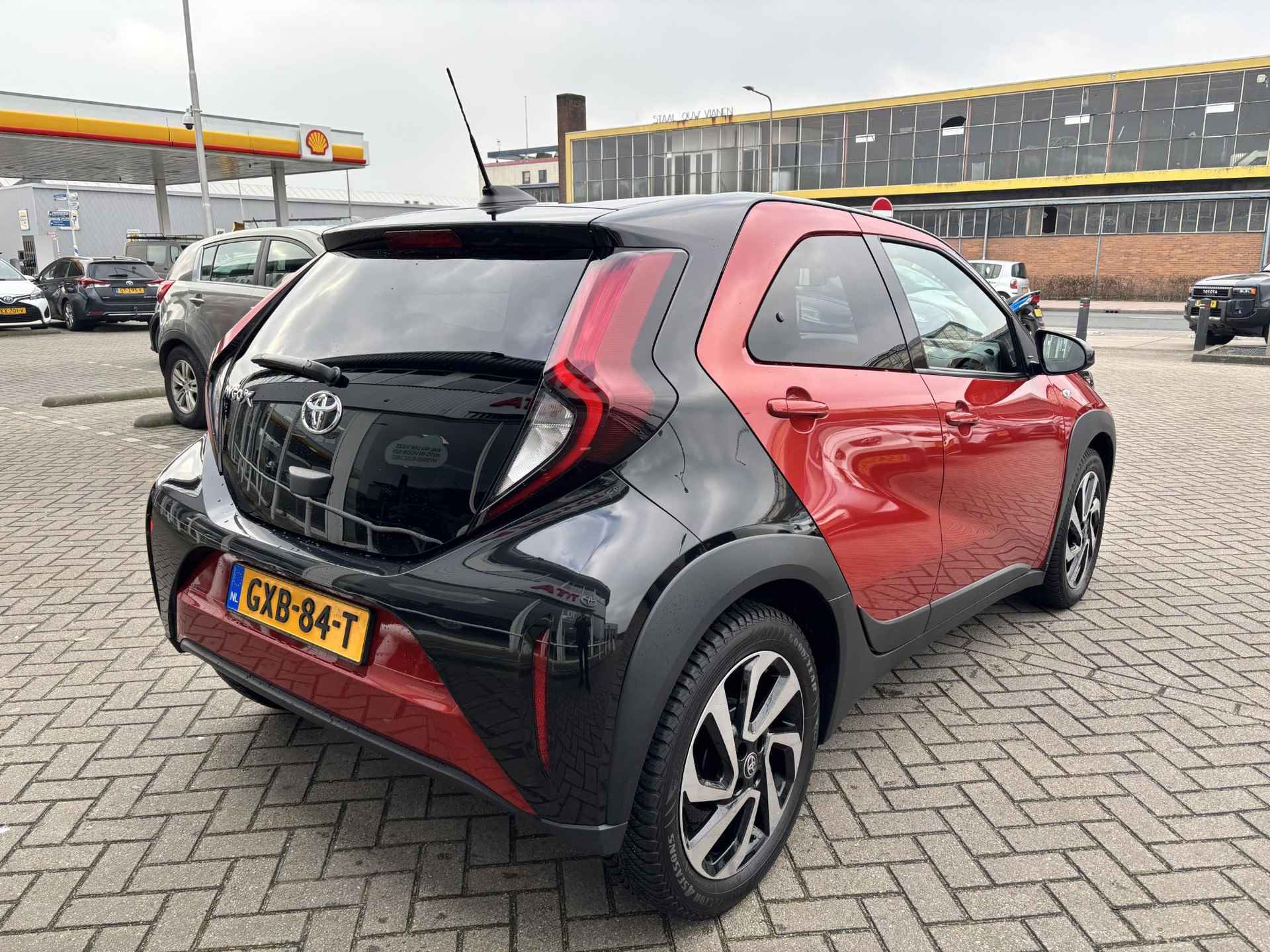 Toyota Aygo X 1.0 VVT-i MT Pulse APPLE CARPLAY/ ANDROID AUTO, STOELVERWARMING, ZEER LUXE! - 25/27