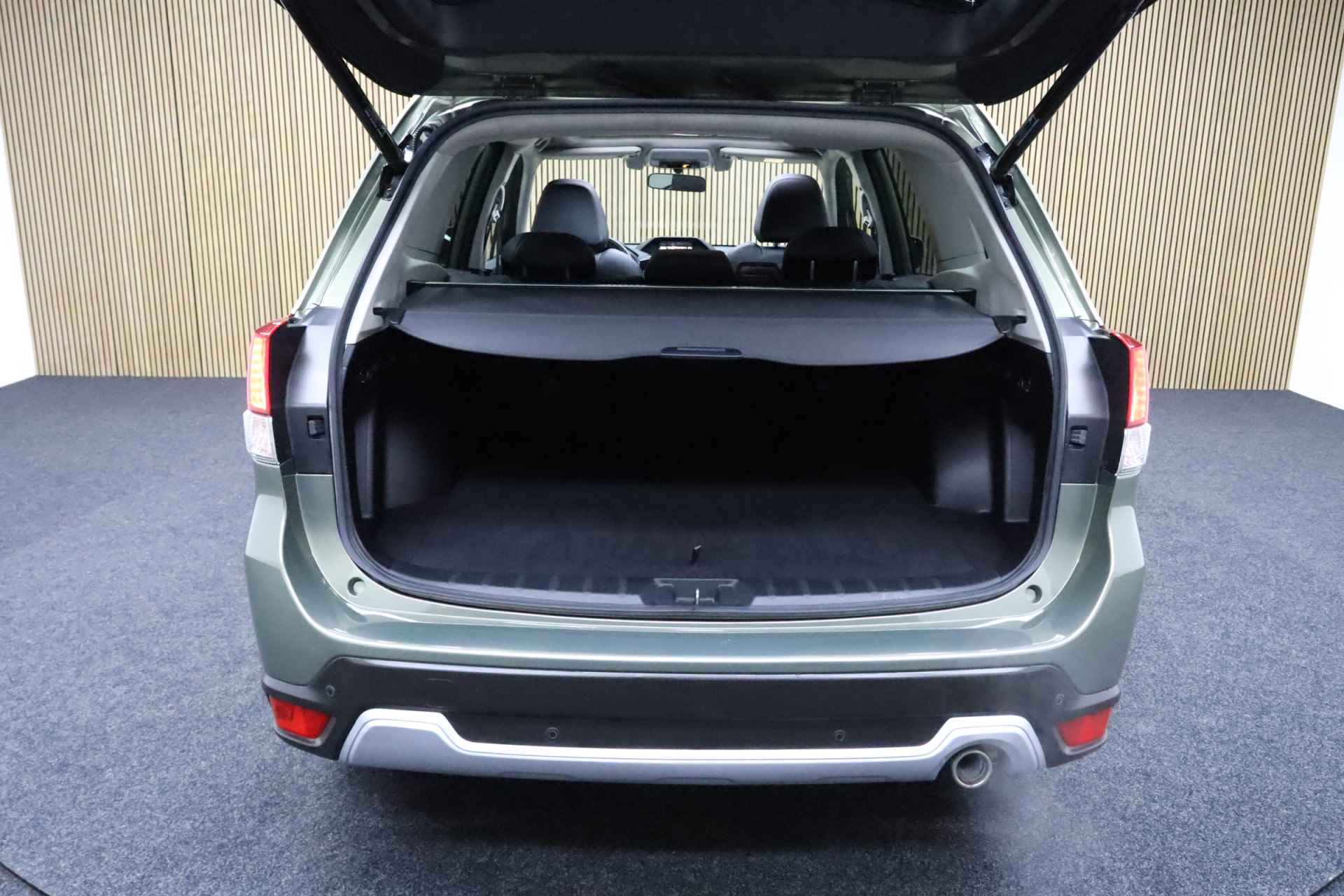 Subaru Forester 2.0i e-BOXER First Edition | Leder | Panoramadak | Navigatie | 18 Inch velgen | Adaptive Cruise - 5/32