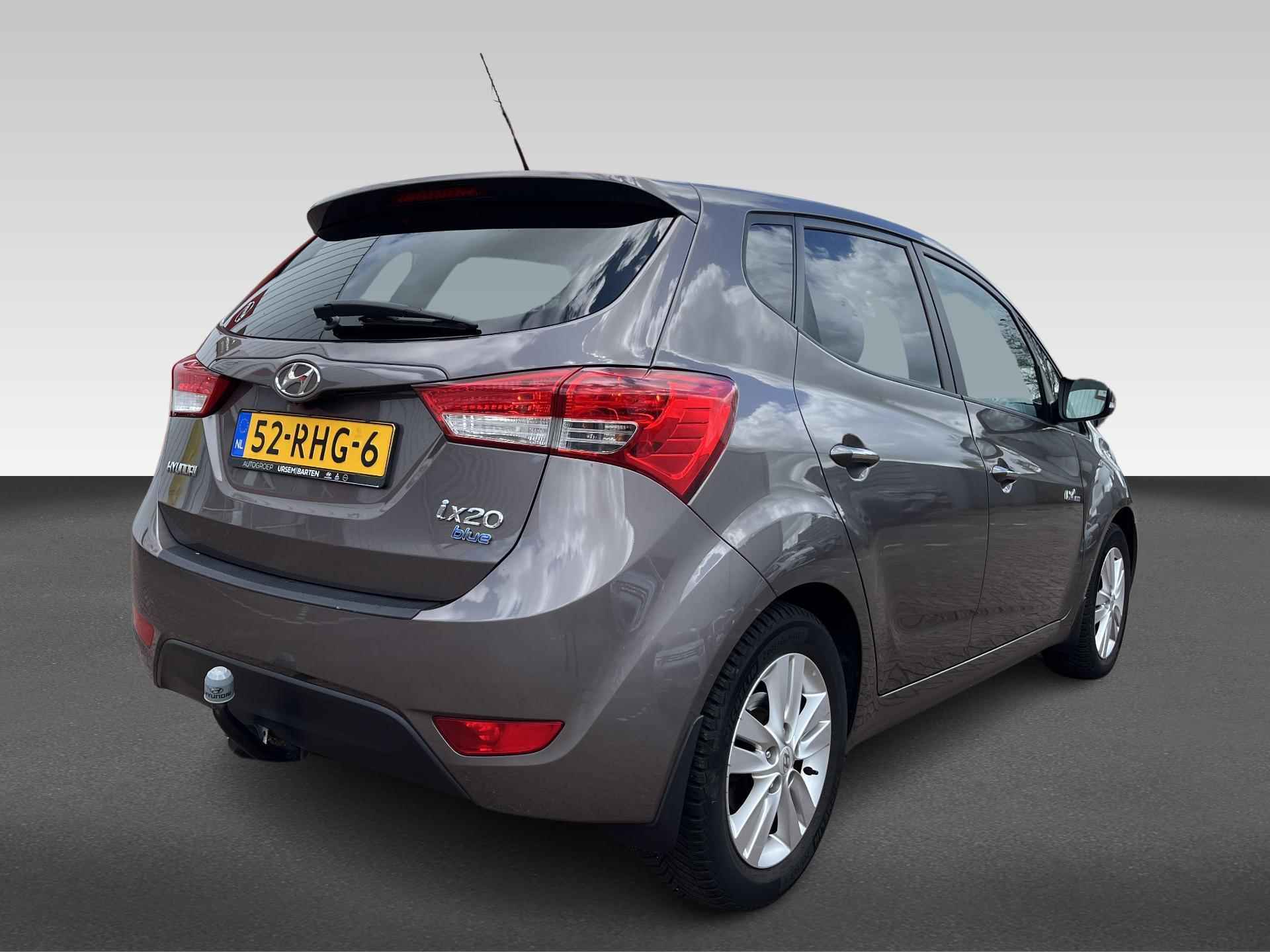 Hyundai ix20 1.4i i-Catcher | navigatie | leder | schuifdak | parkeercamera | trekhaak | stoelverwarming - 4/28