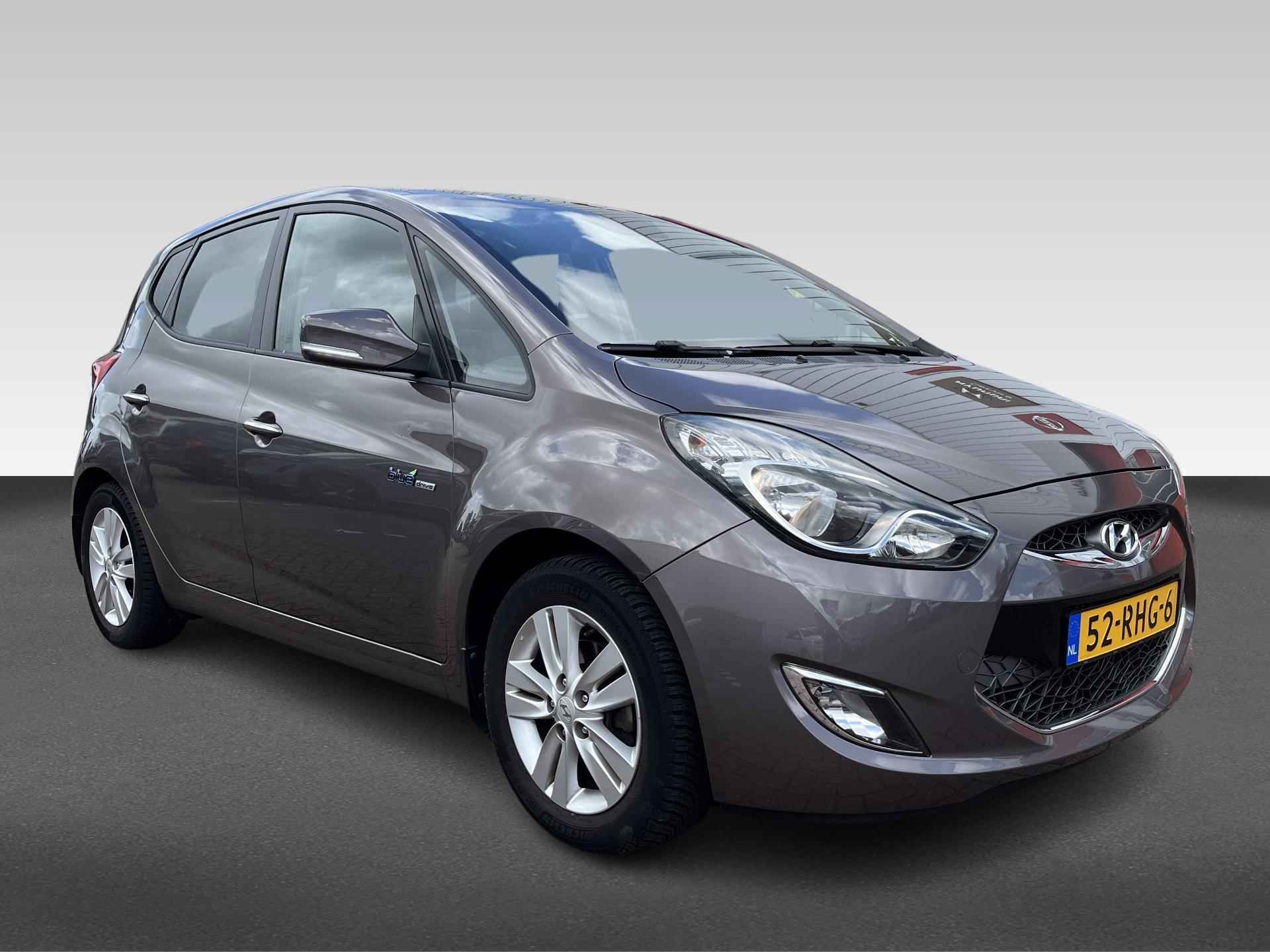 Hyundai ix20 1.4i i-Catcher | navigatie | leder | schuifdak | parkeercamera | trekhaak | stoelverwarming - 5/28