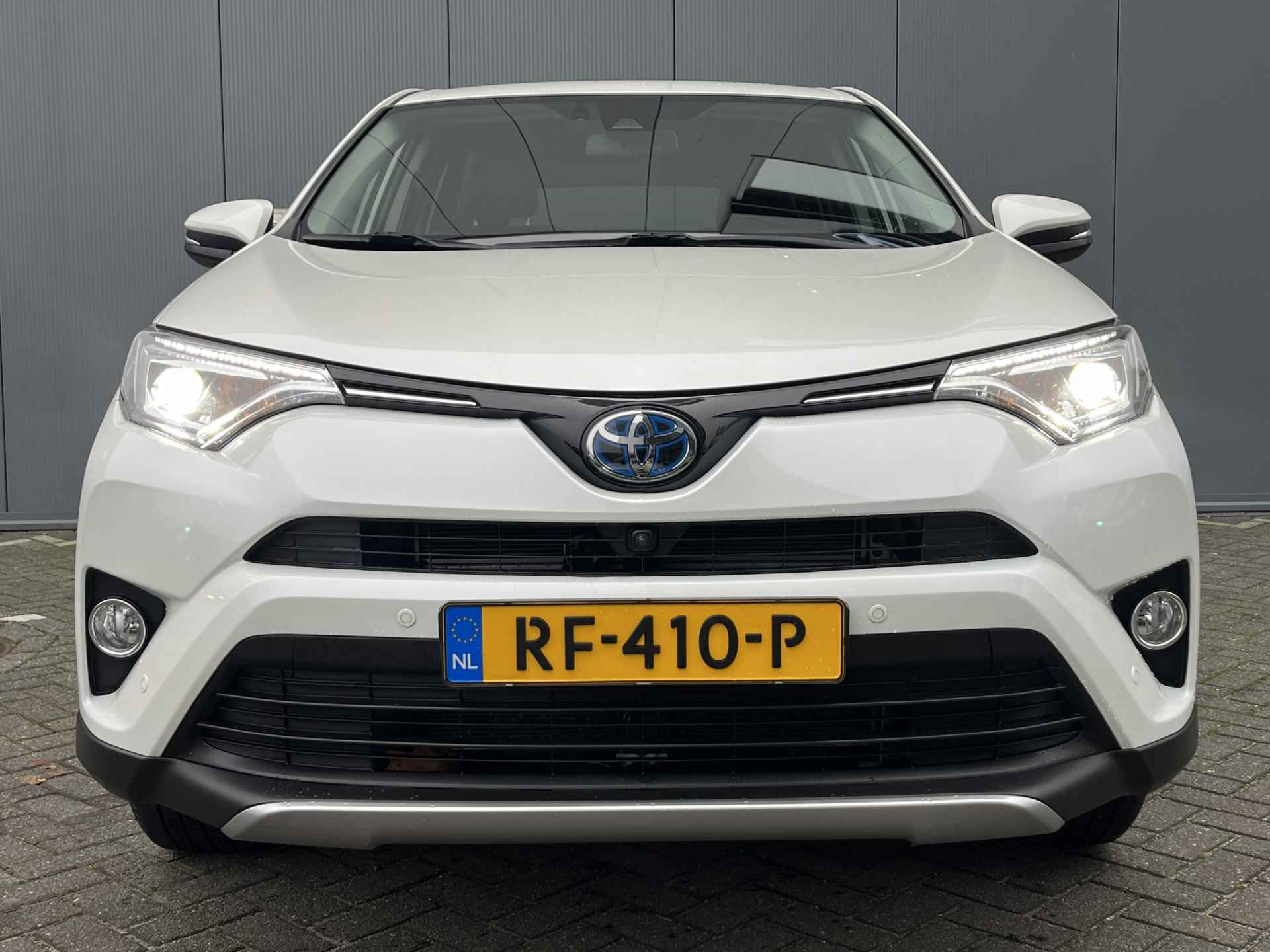 Toyota RAV4 2.5 Hybrid AWD Automaat Executive | 360 Camera | Trekhaak | Bestuurdersstoel met geheugen | Leder | Elektrische achterklep | Dod - 4/34